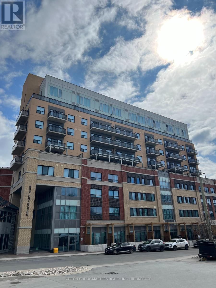 217 - 652 PRINCESS STREET Image 2