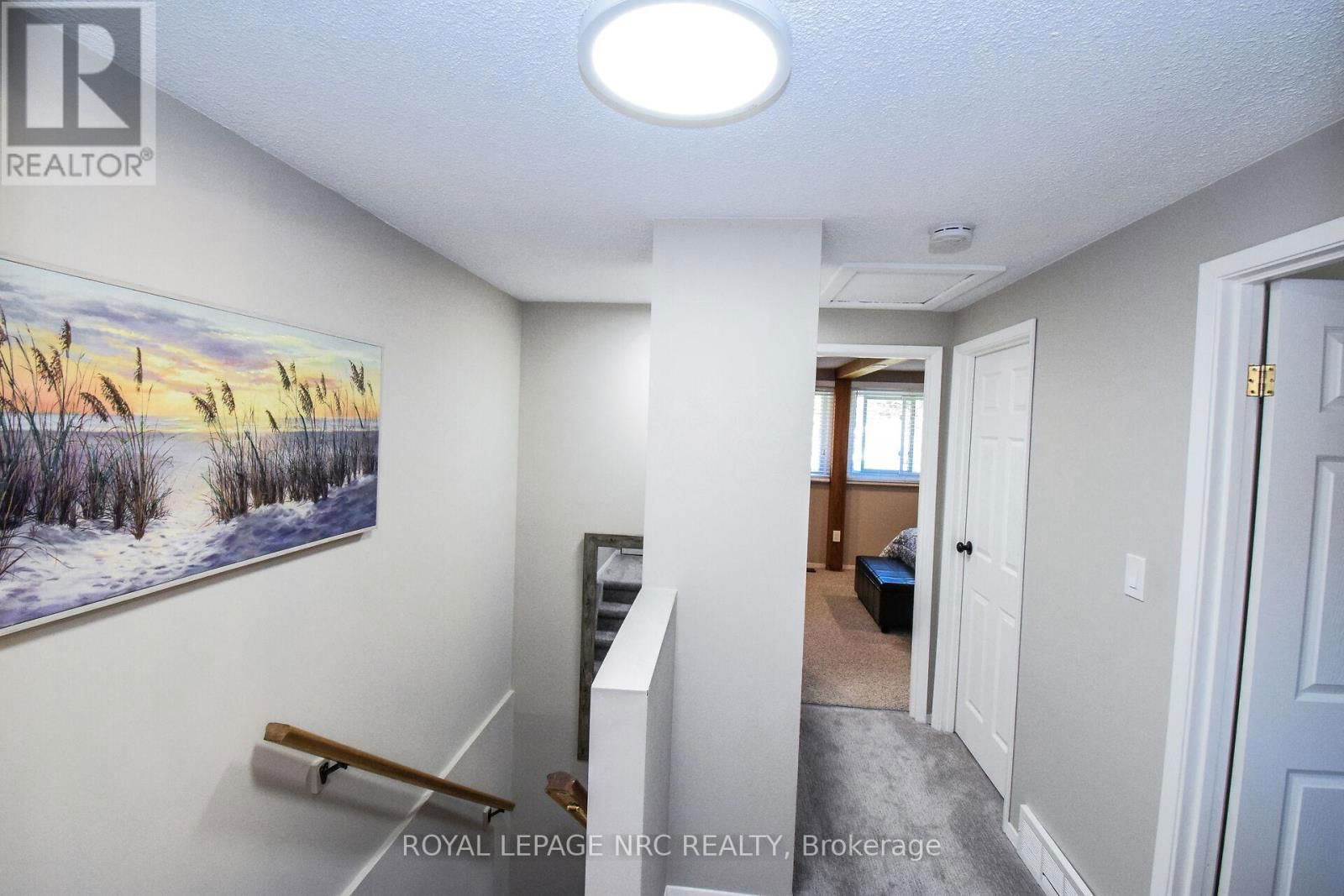 9 - 50 LAKESHORE ROAD Image 20