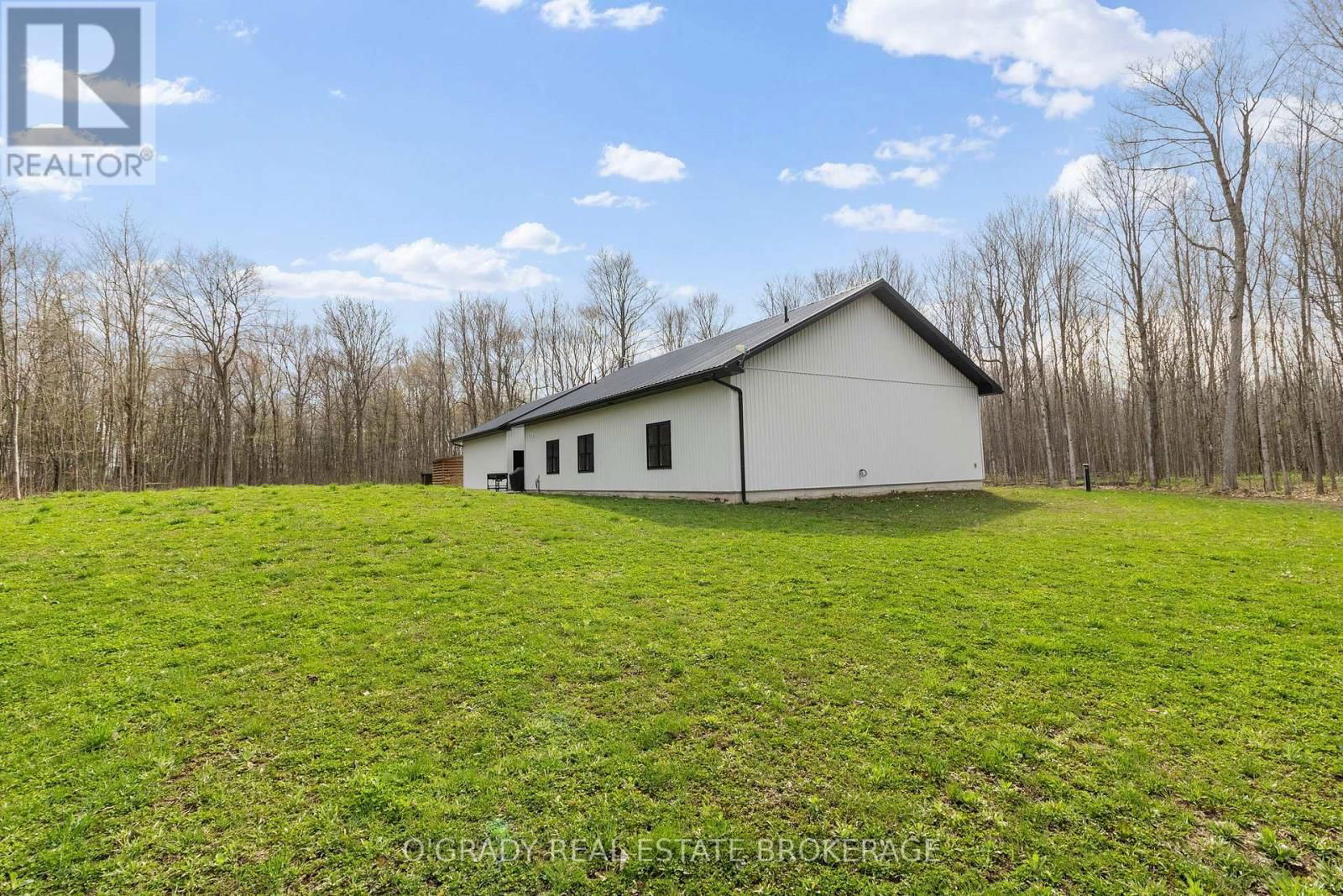 220 8TH LINE ROAD Image 11