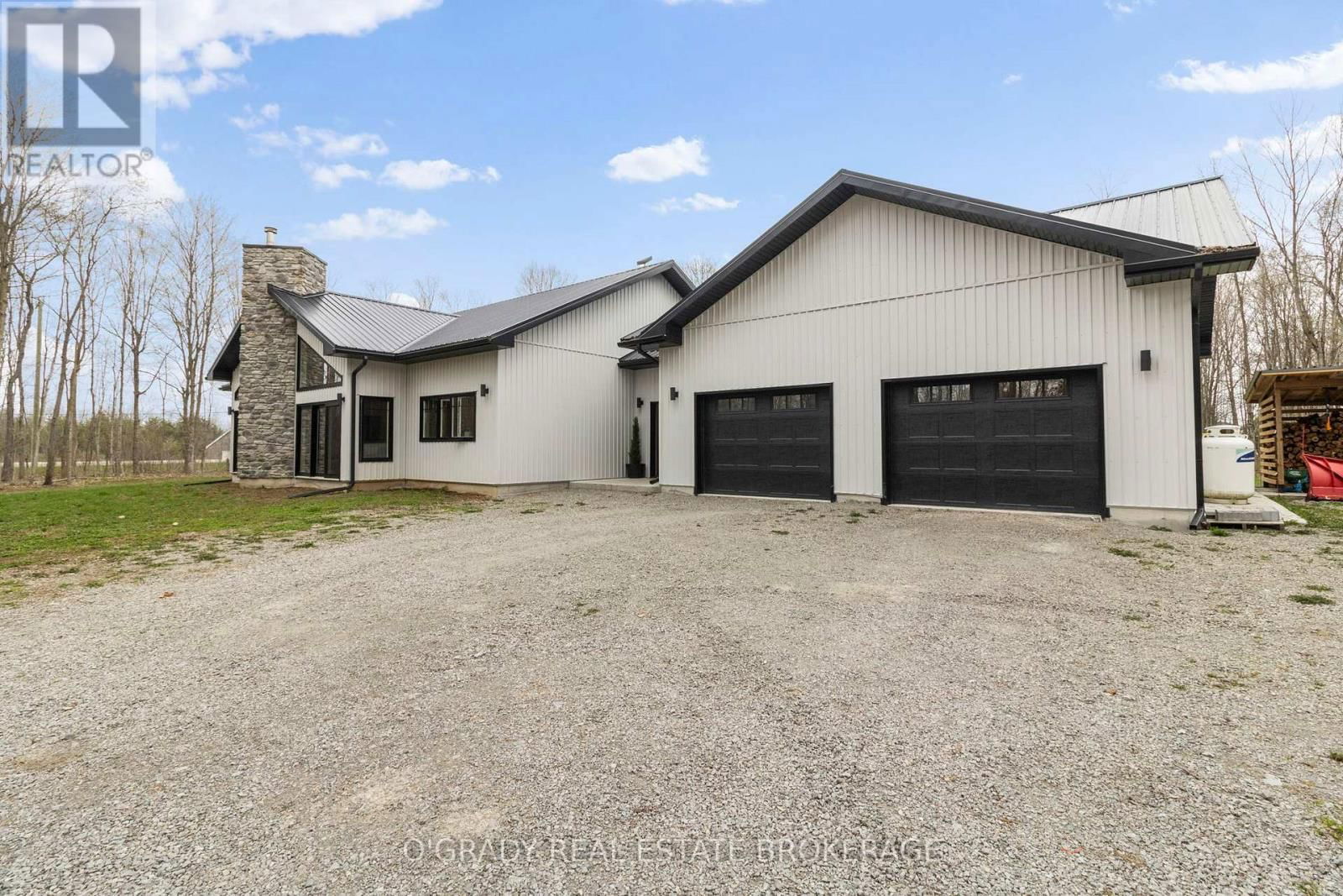 220 8TH LINE ROAD Image 14