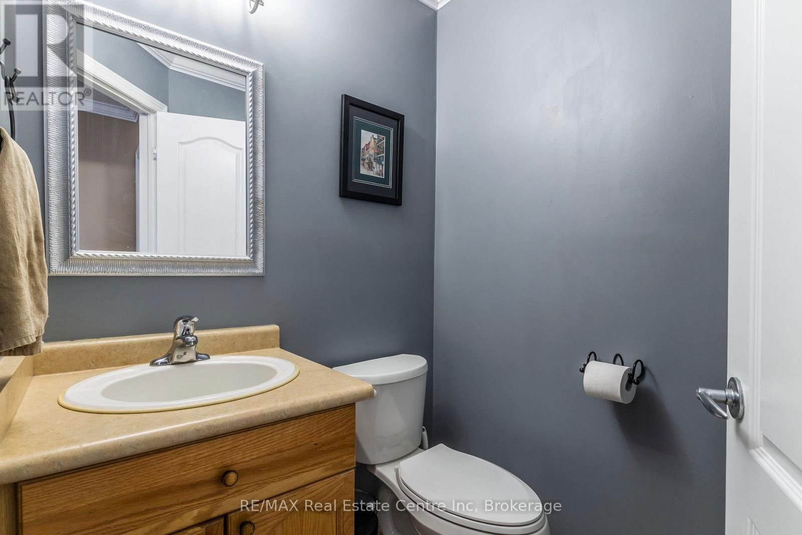 40 BAILEY AVENUE Image 12