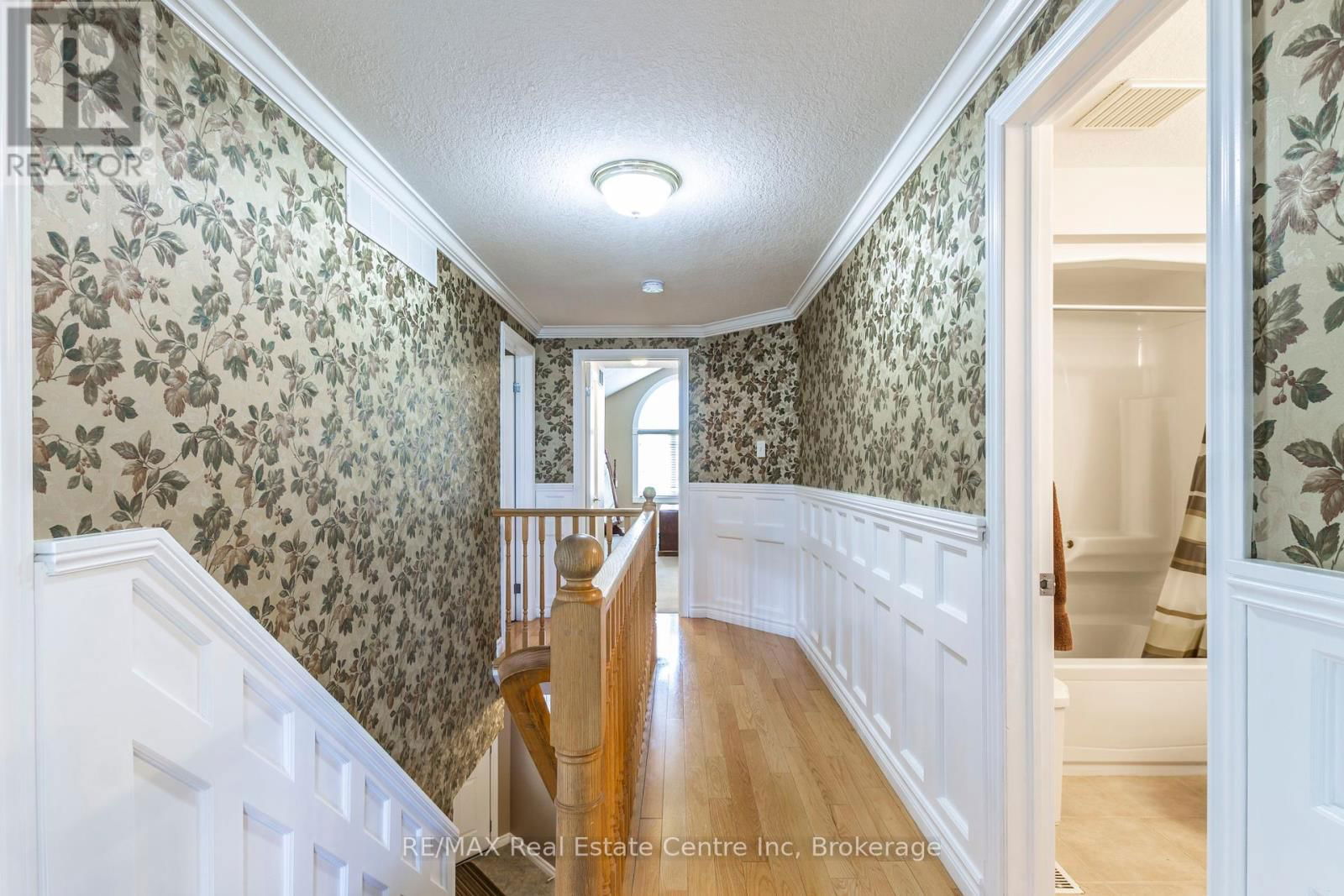 40 BAILEY AVENUE Image 19