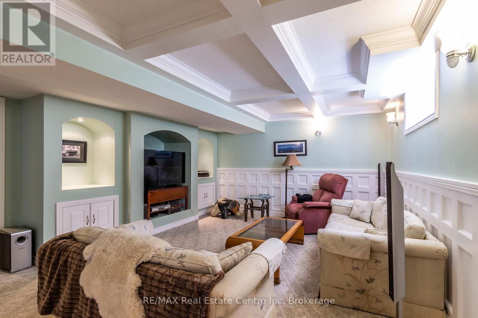 40 BAILEY AVENUE Image 21