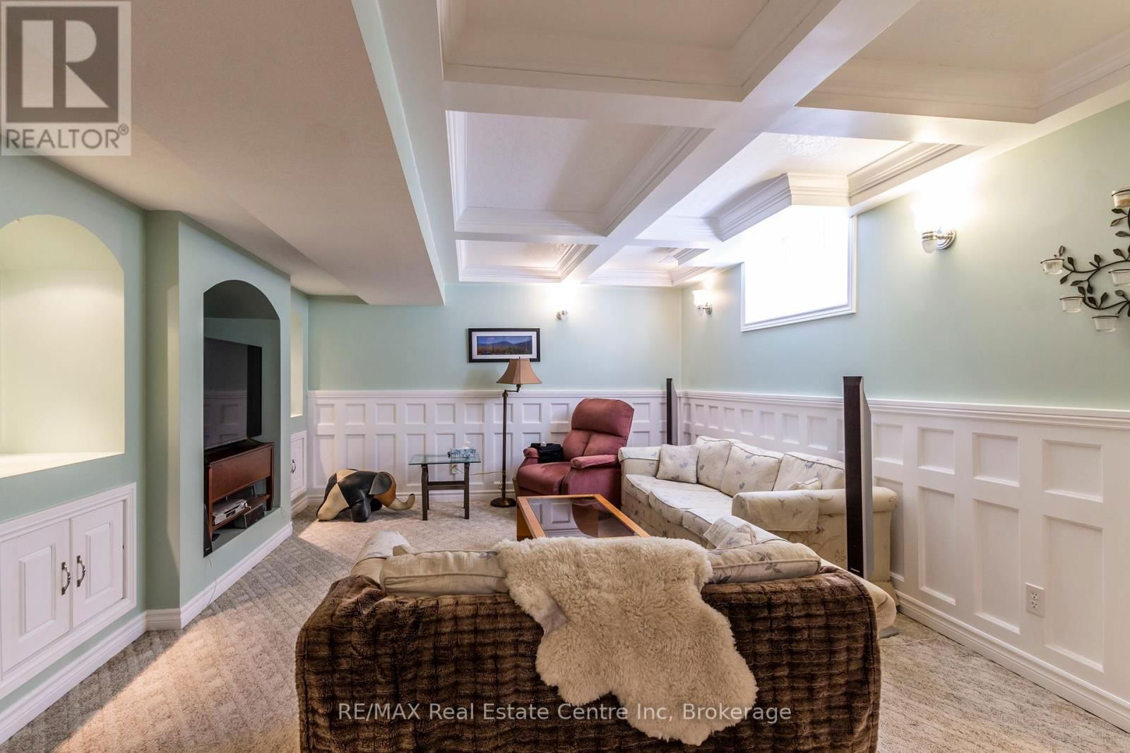 40 BAILEY AVENUE Image 22