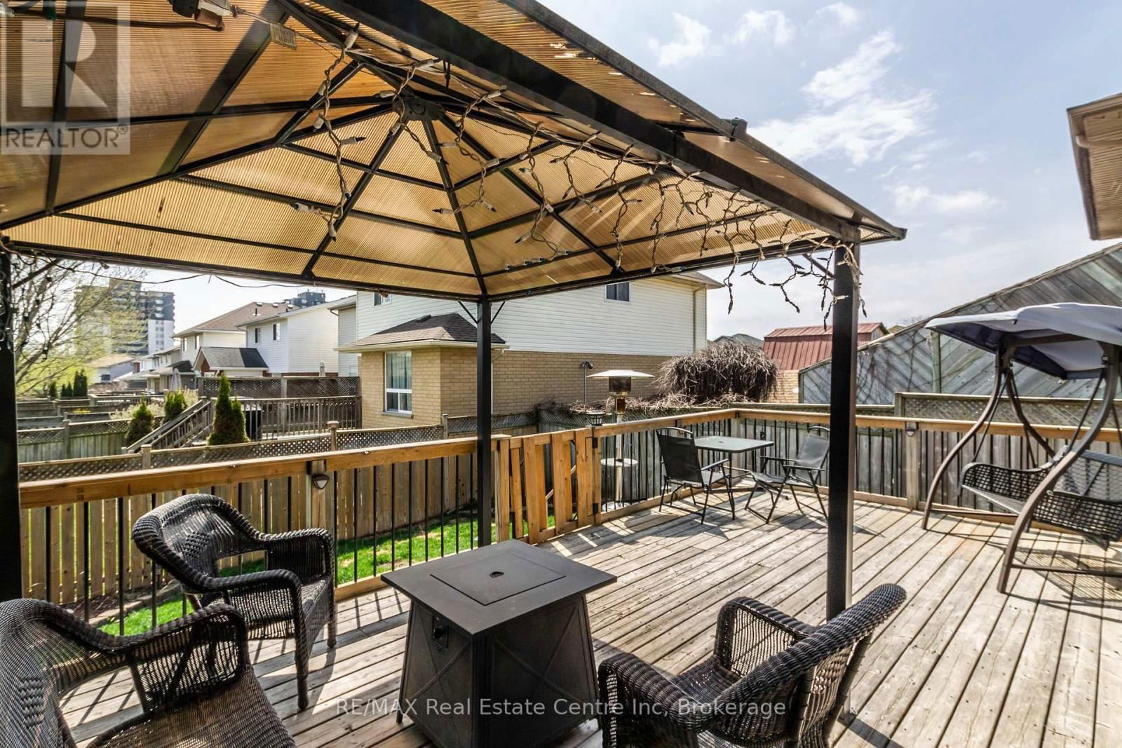 40 BAILEY AVENUE Image 25