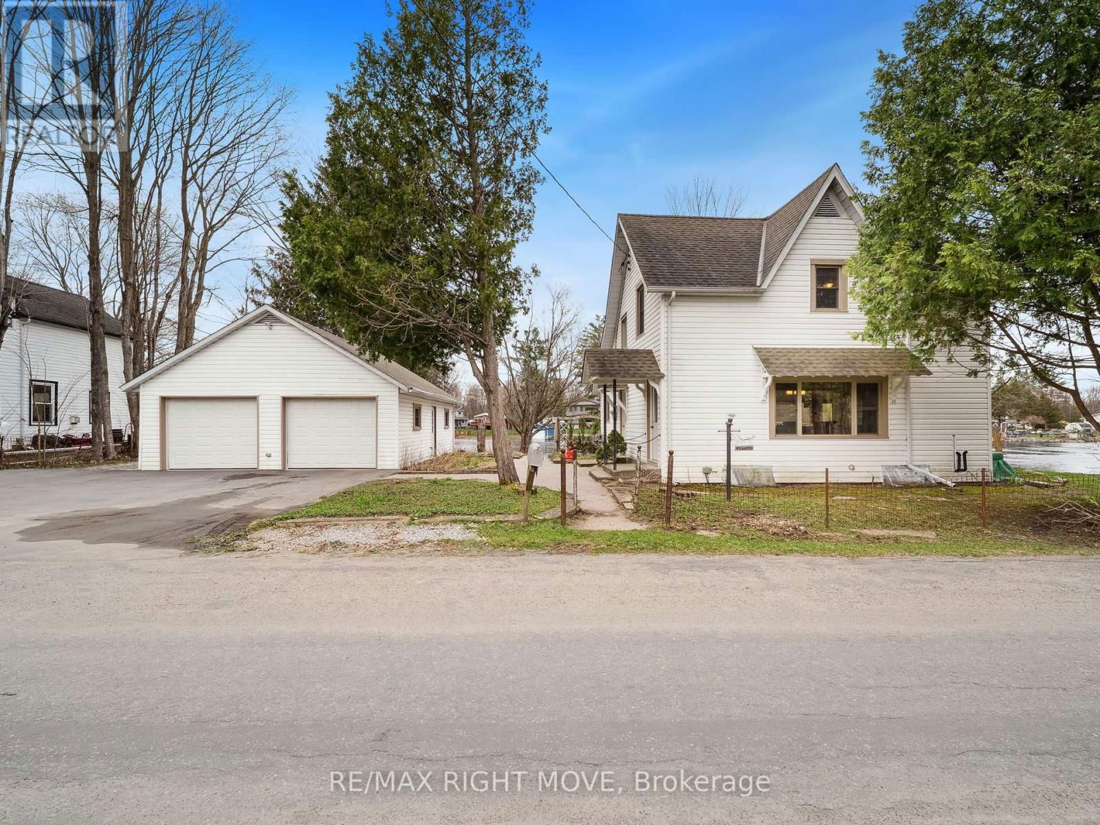 1012 COWBELL LANE Image 17