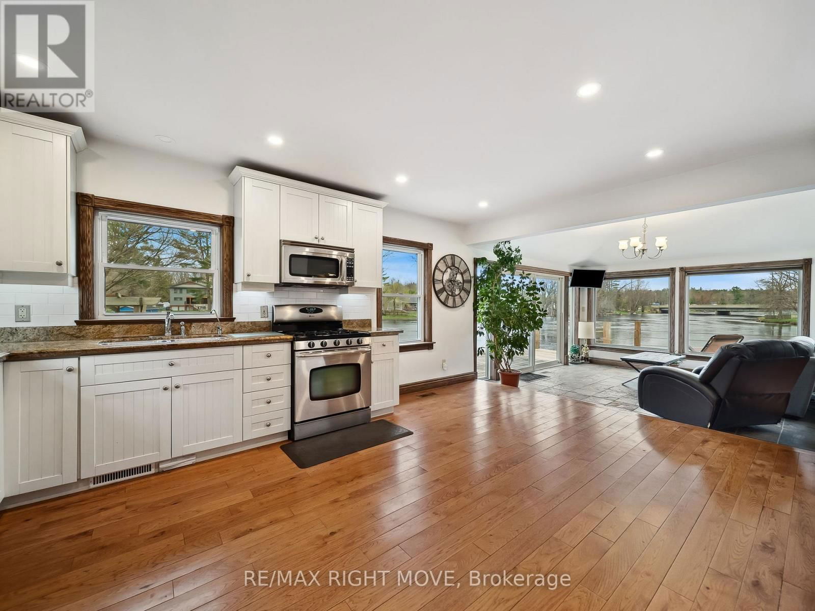 1012 COWBELL LANE Image 5