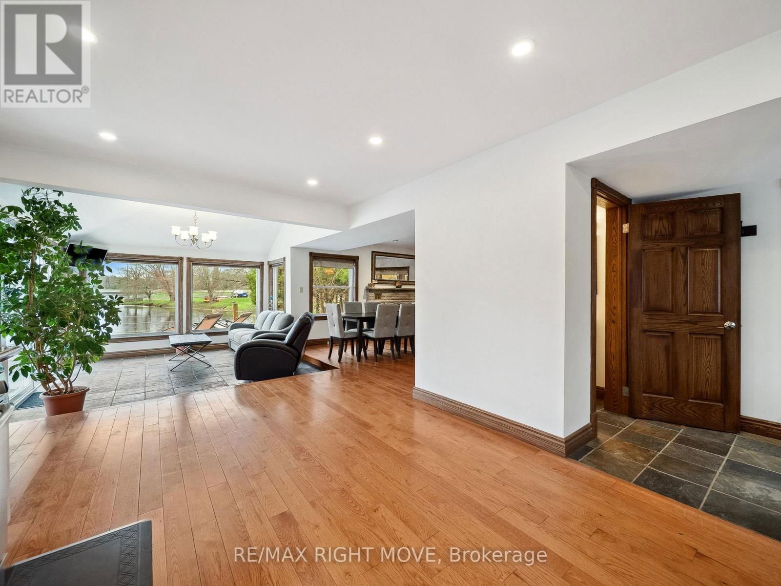 1012 COWBELL LANE Image 7