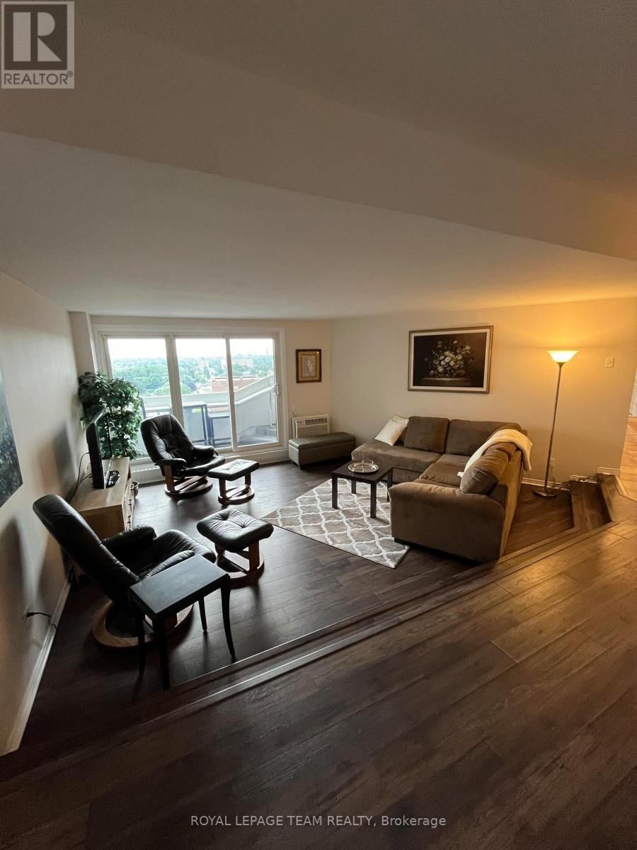 1705 - 1081 AMBLESIDE DRIVE Image 10
