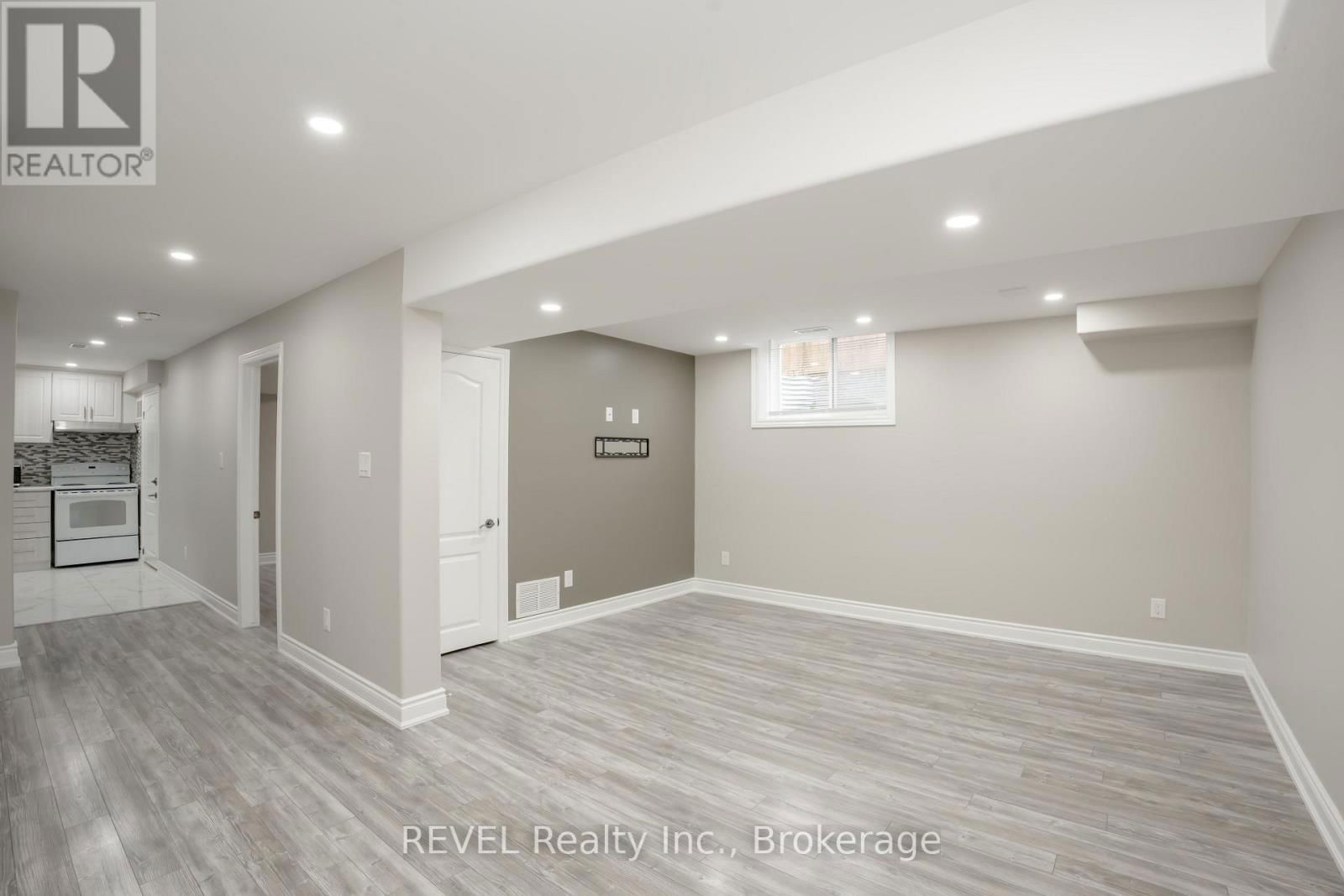 6739 SAM IORFIDA DRIVE Image 32