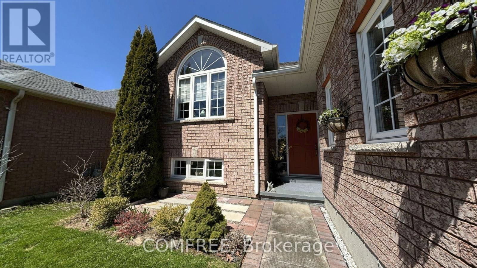 284 ROCKINGHAM COURT Image 2
