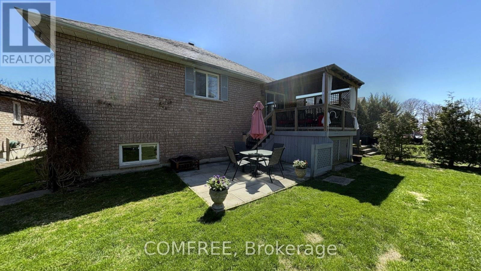 284 ROCKINGHAM COURT Image 25