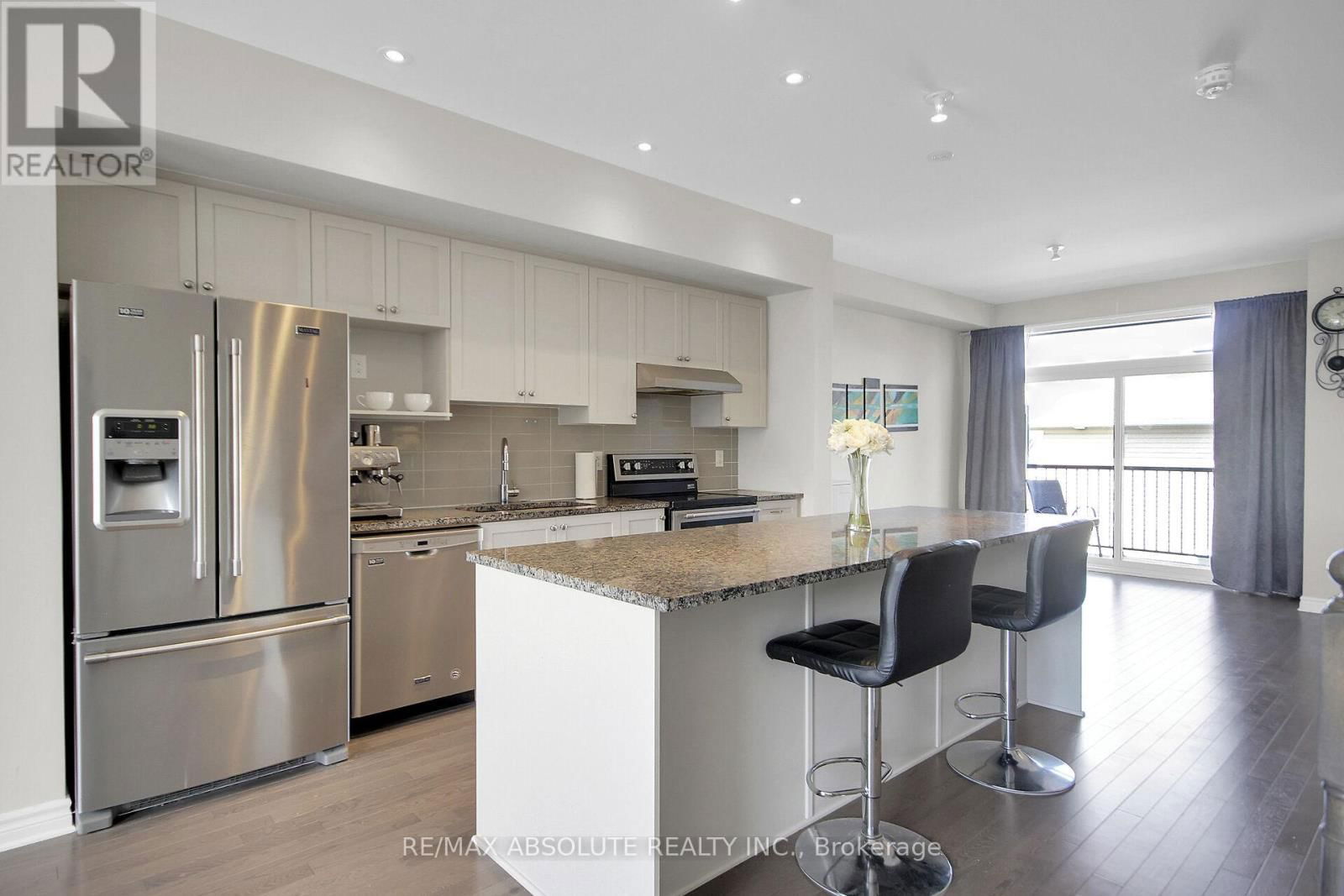 327 TWINFLOWER WAY Image 14