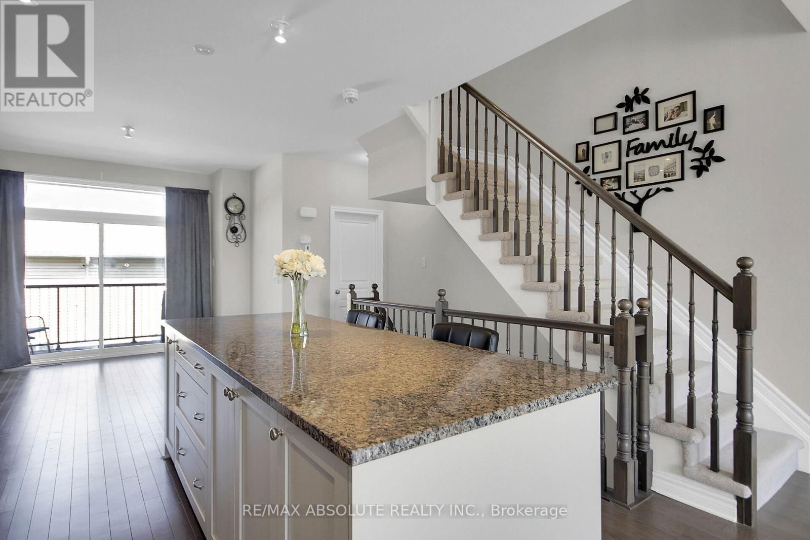 327 TWINFLOWER WAY Image 15