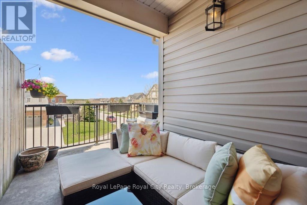 19B - 15 CARERE CRESCENT Image 26