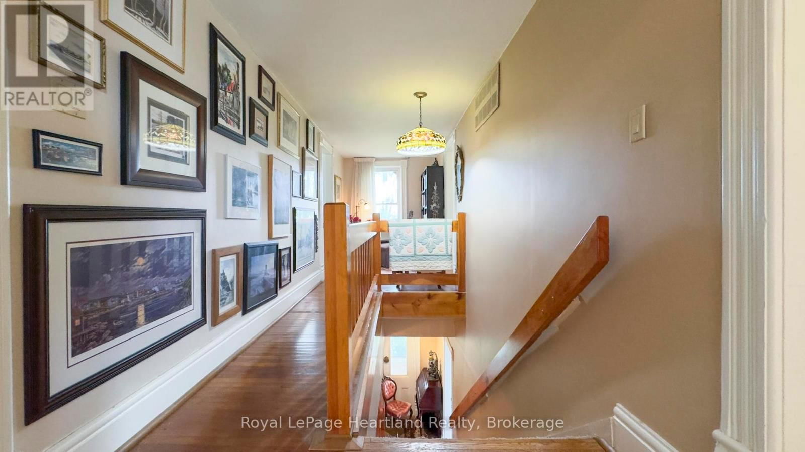 73399 LONDON ROAD Image 32