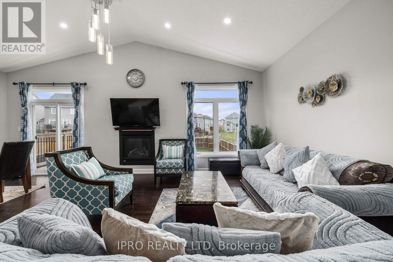 1139 HORIZON DRIVE Image 17