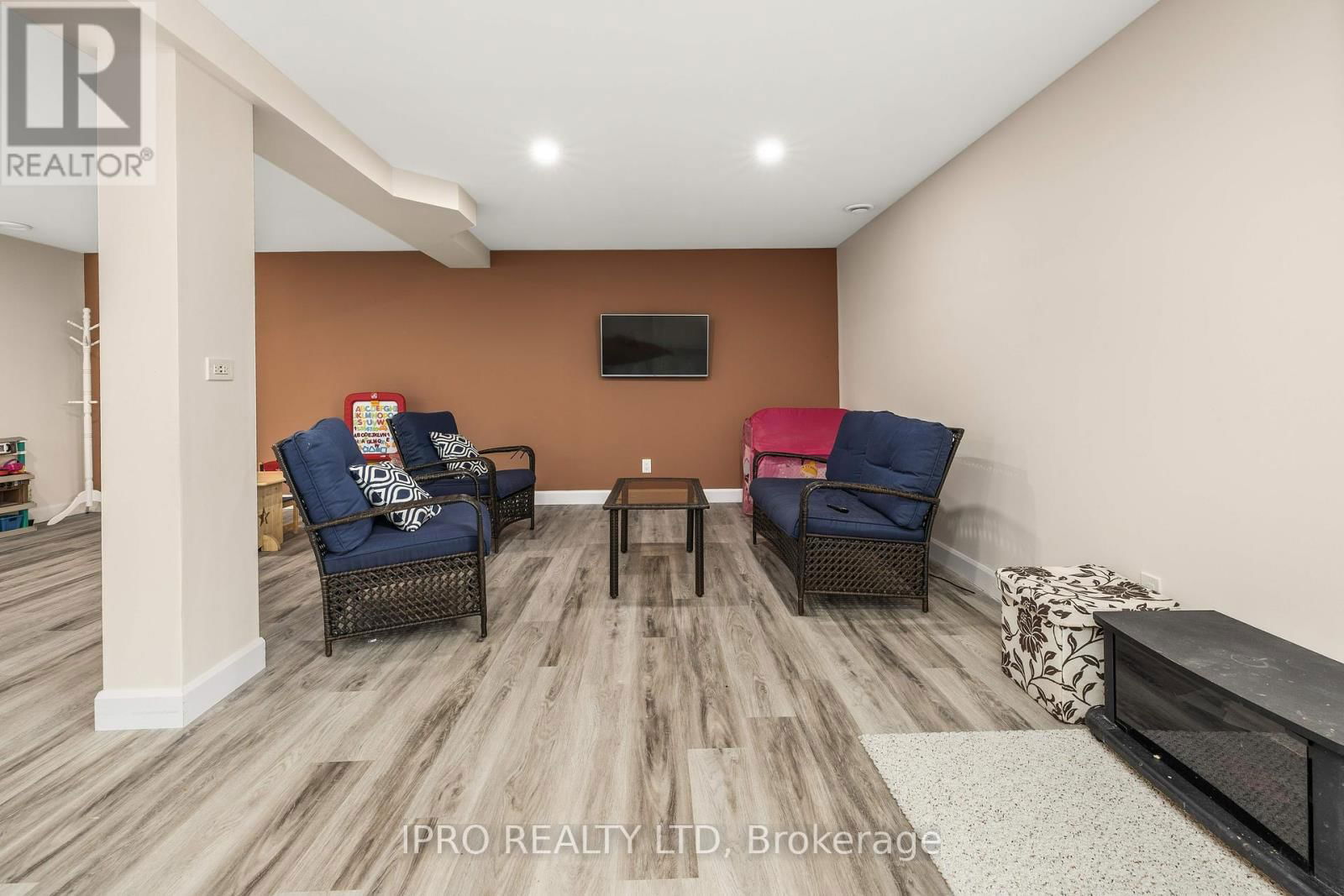 1139 HORIZON DRIVE Image 31