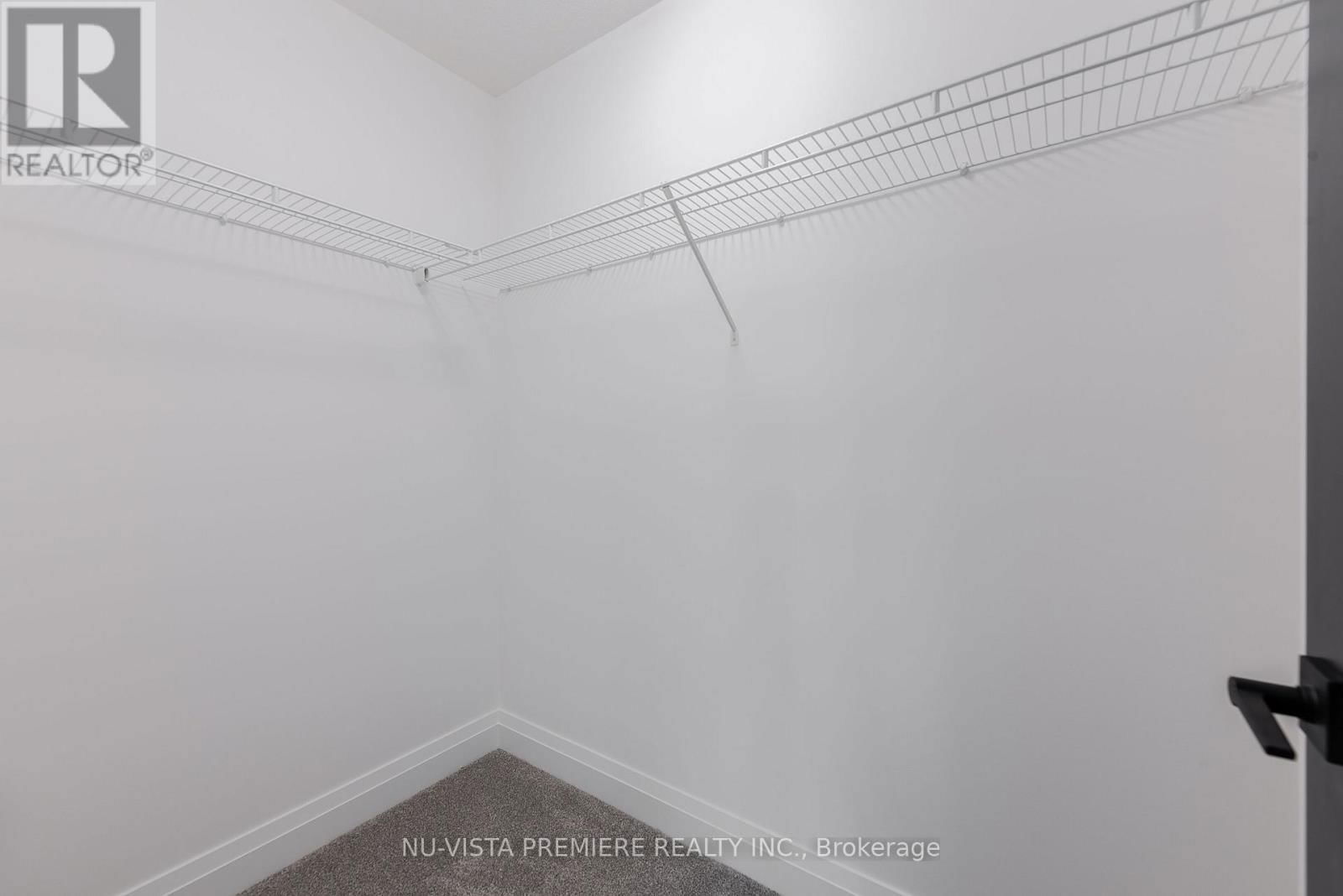 28 BASIL CRESCENT Image 39