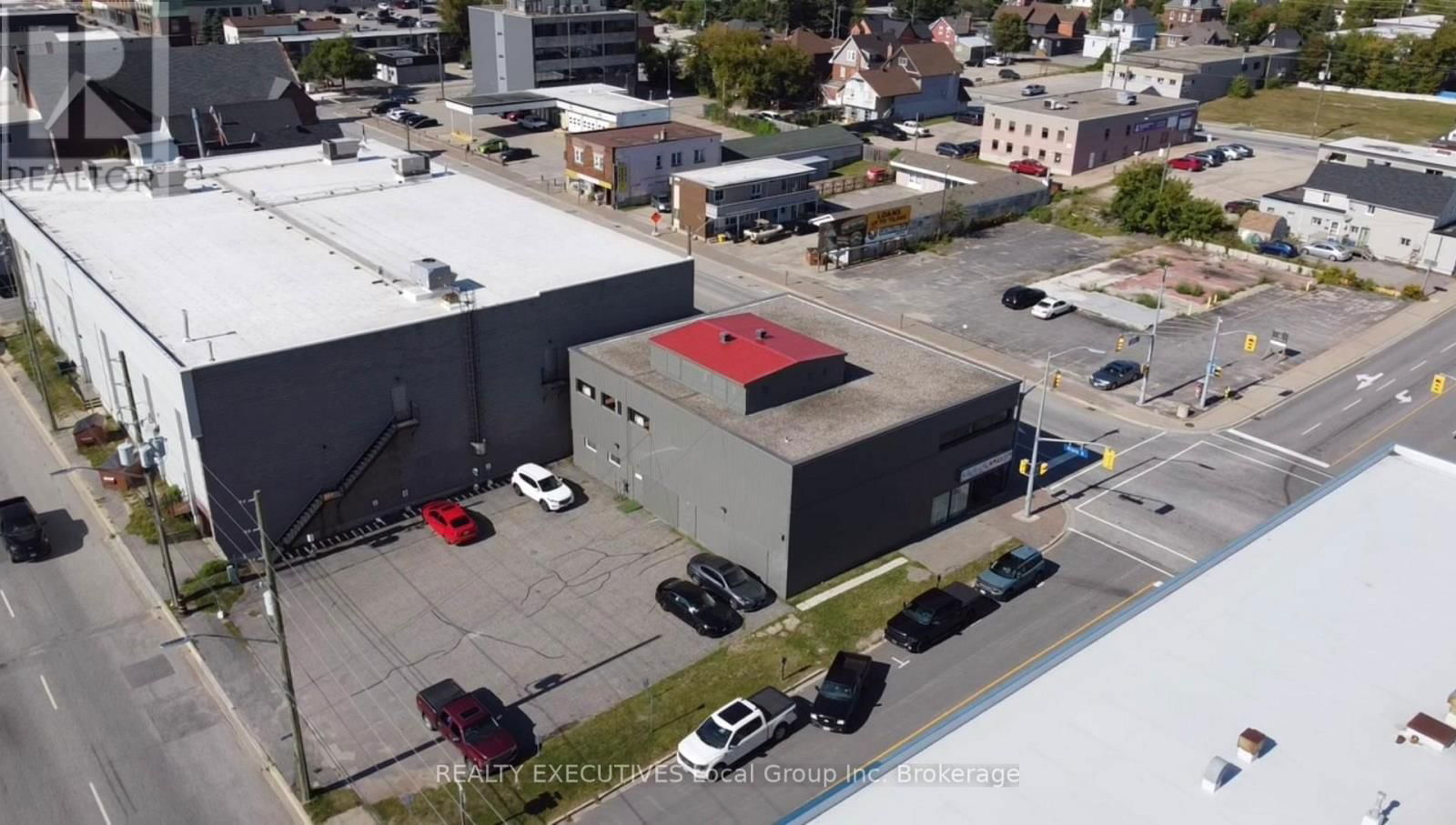 391 MAIN STREET EAST Image 4