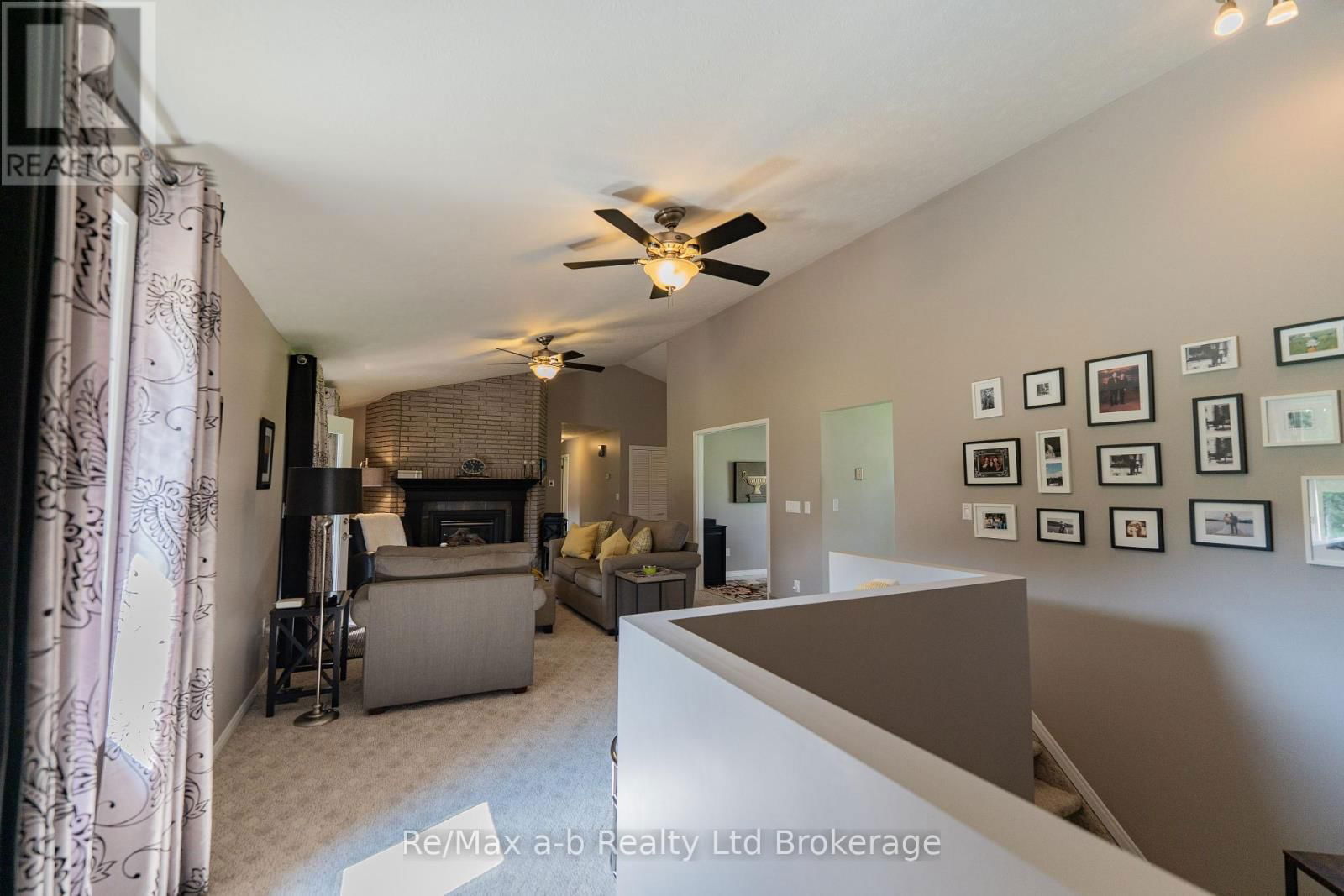 10884 PLANK ROAD Image 12