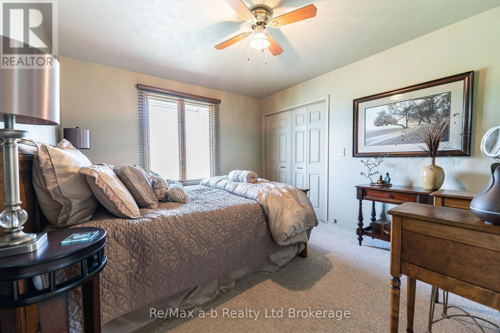 10884 PLANK ROAD Image 21