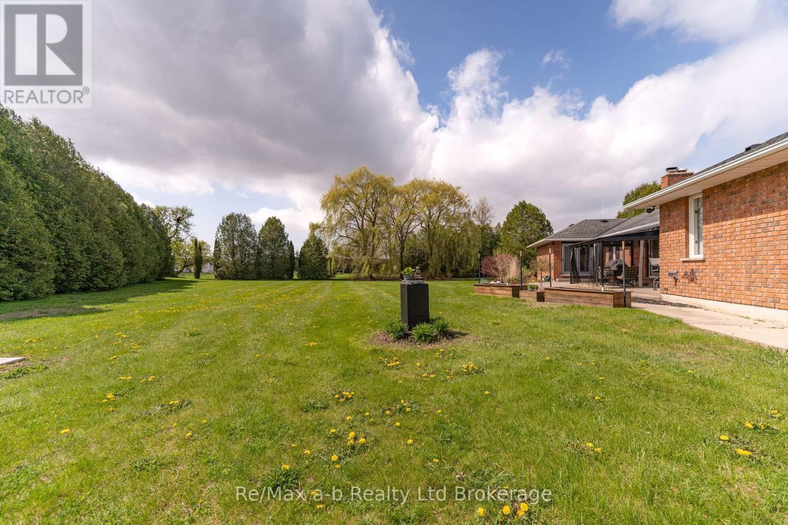 10884 PLANK ROAD Image 29