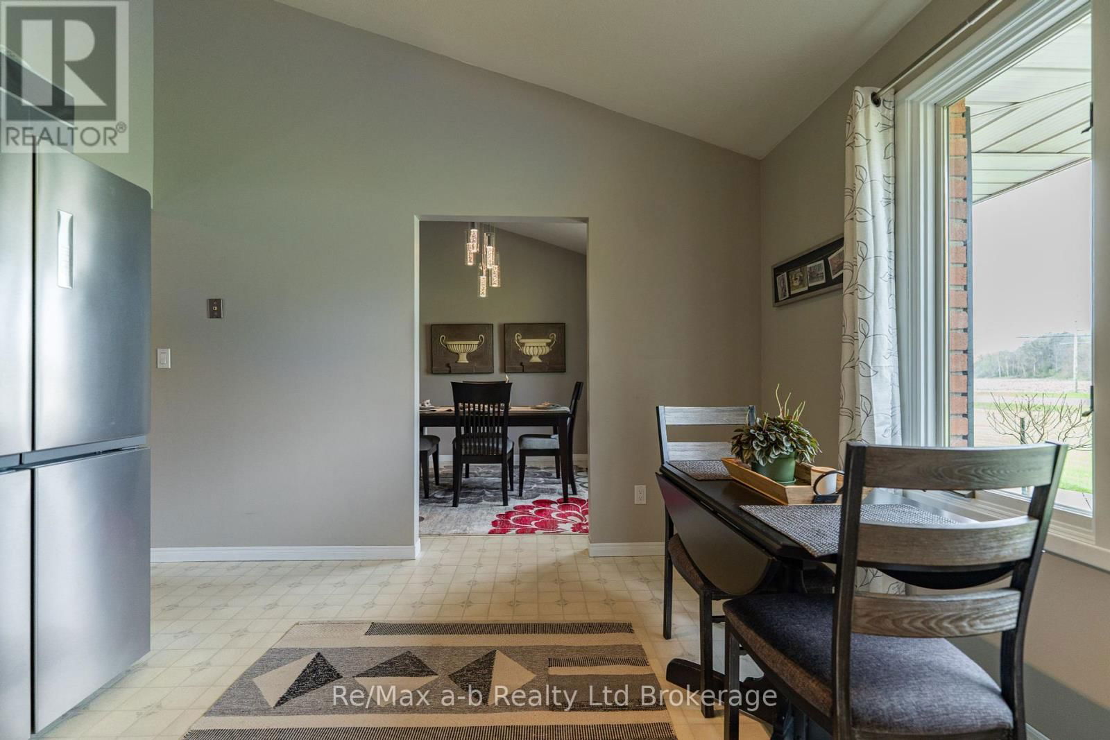 10884 PLANK ROAD Image 9