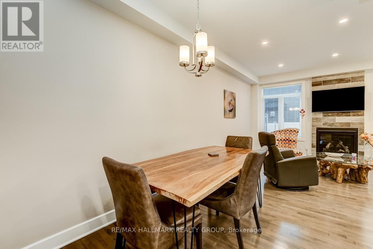 1006 SHEFFORD ROAD Image 3