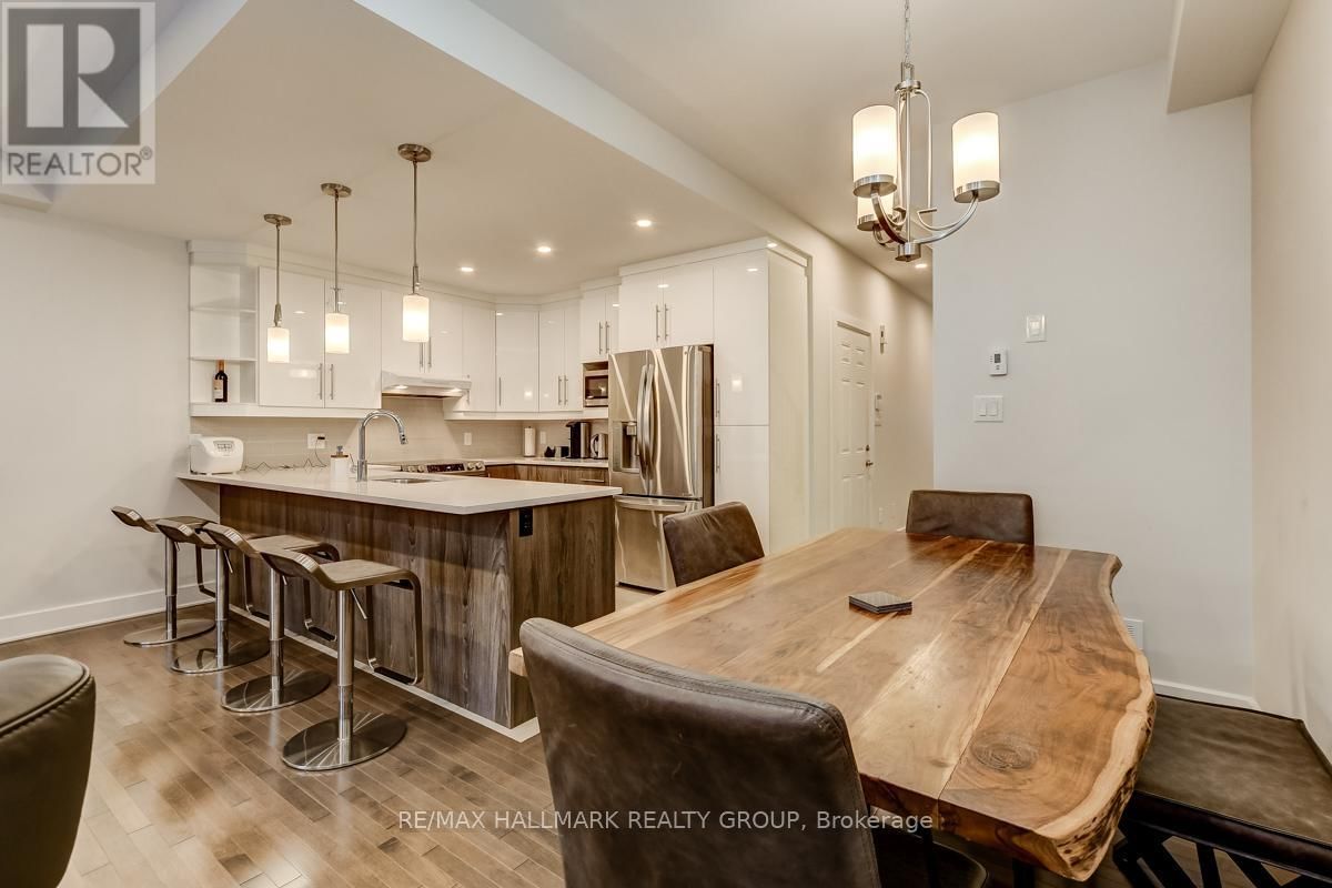 1006 SHEFFORD ROAD Image 5