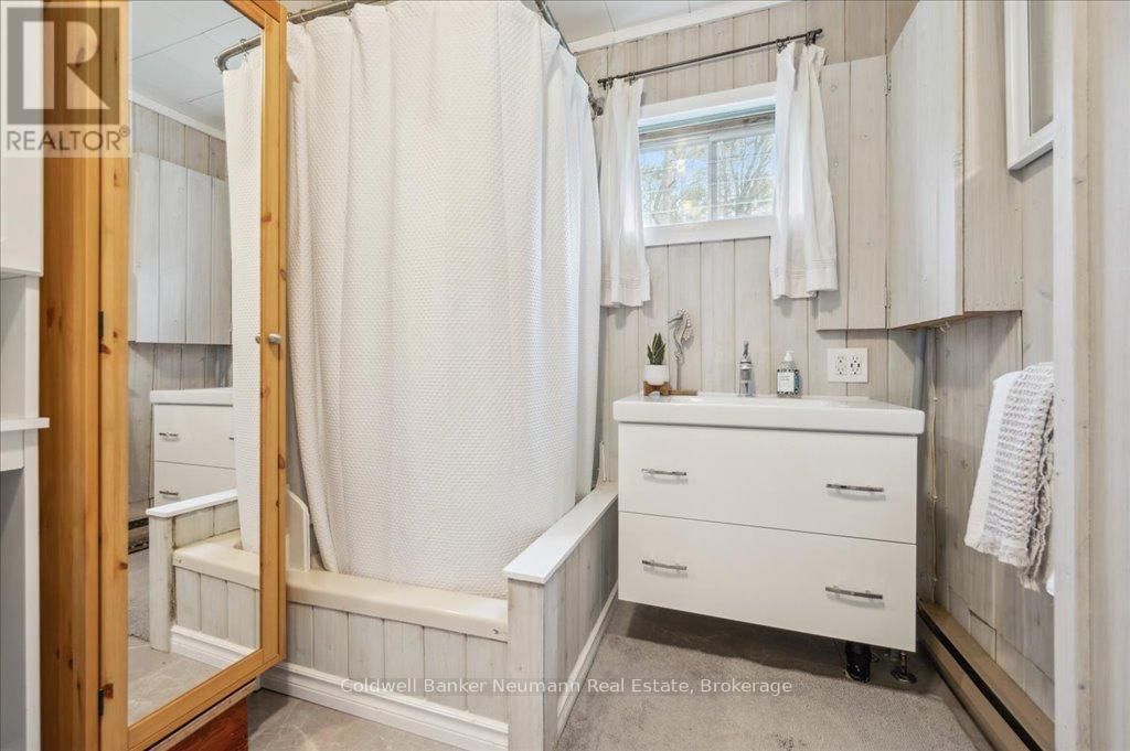 1012 TENTH STREET Image 23