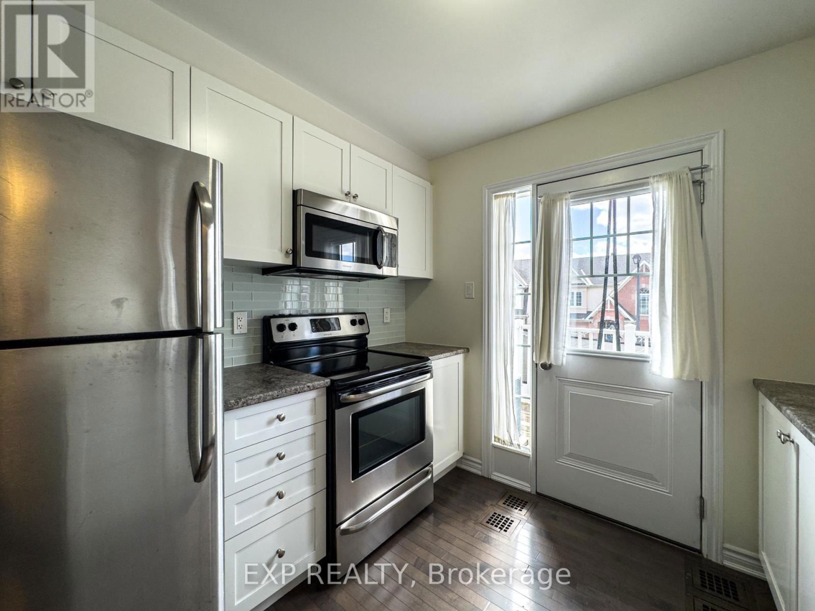 112 PENNANT AVENUE Image 11