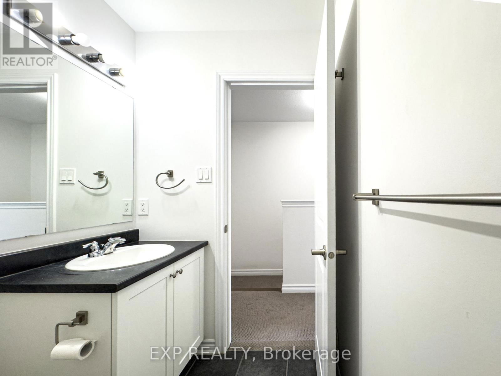 112 PENNANT AVENUE Image 24