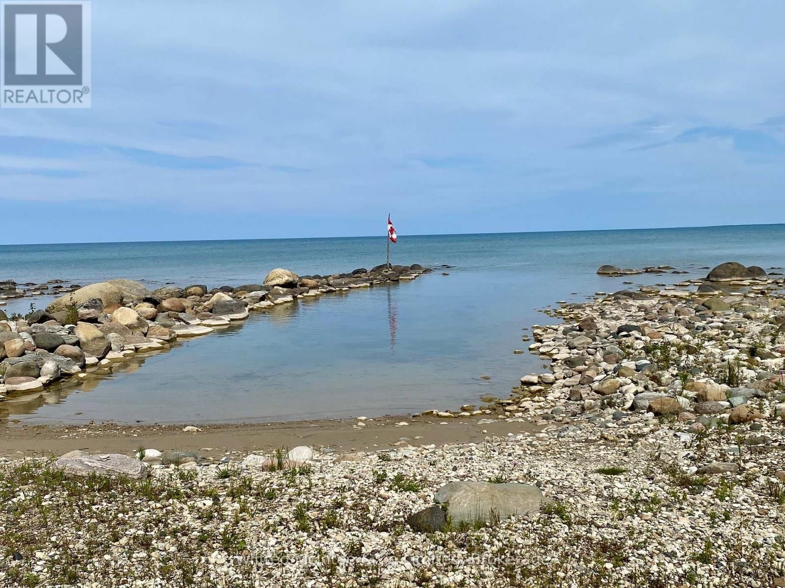 61 WAHBEZEE DRIVE Image 19