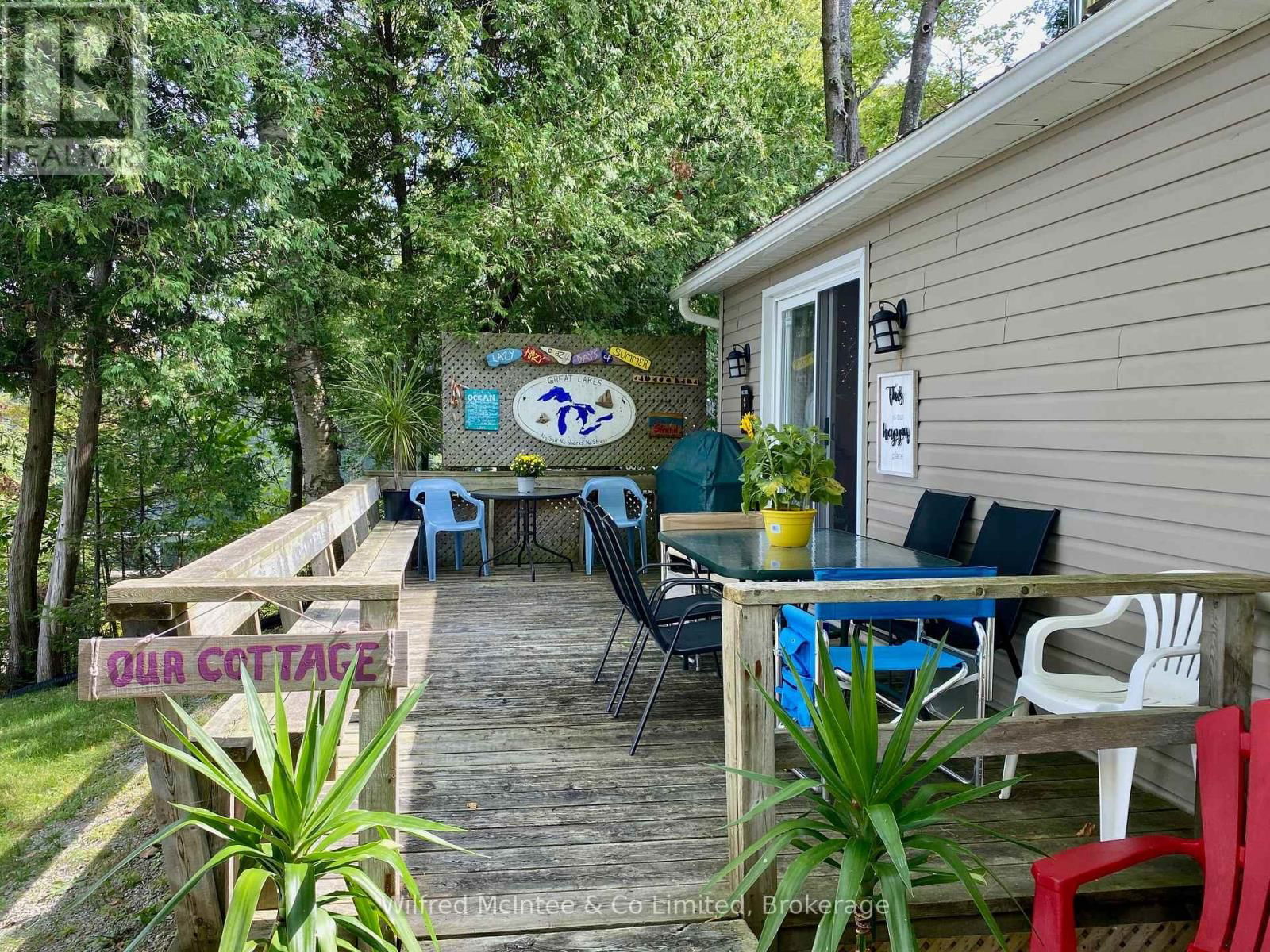 61 WAHBEZEE DRIVE Image 22
