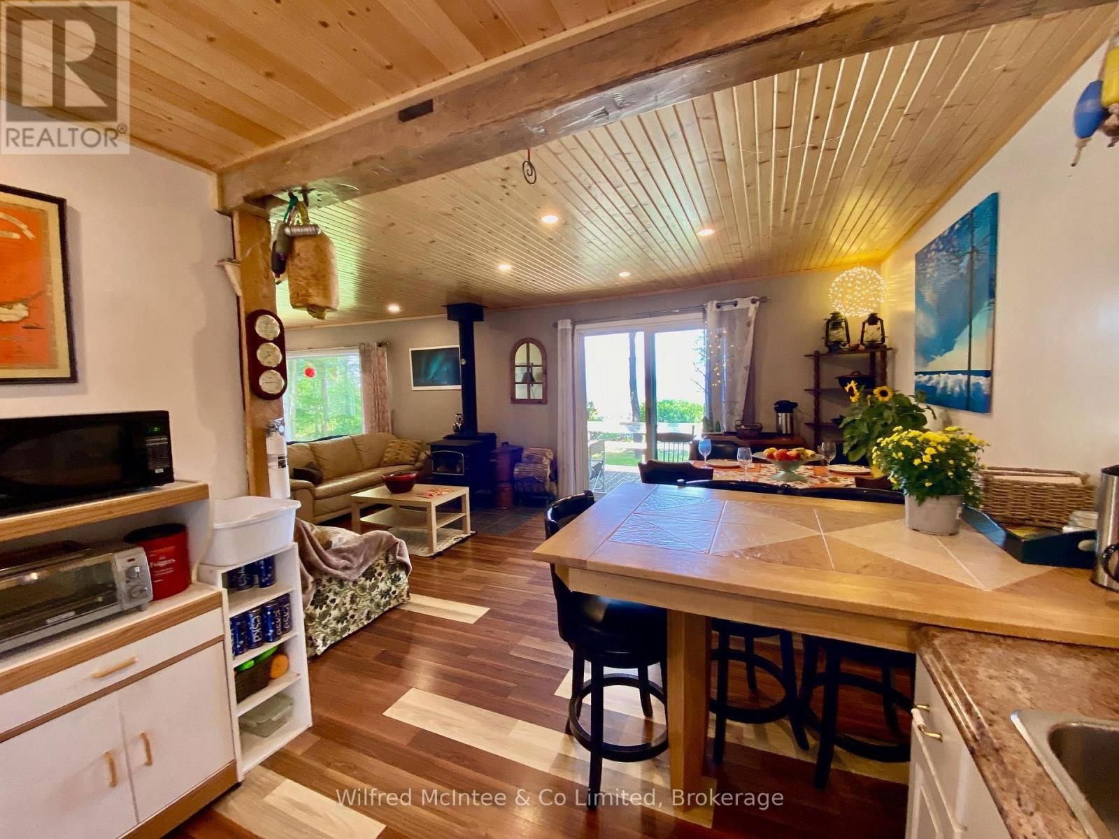 61 WAHBEZEE DRIVE Image 32