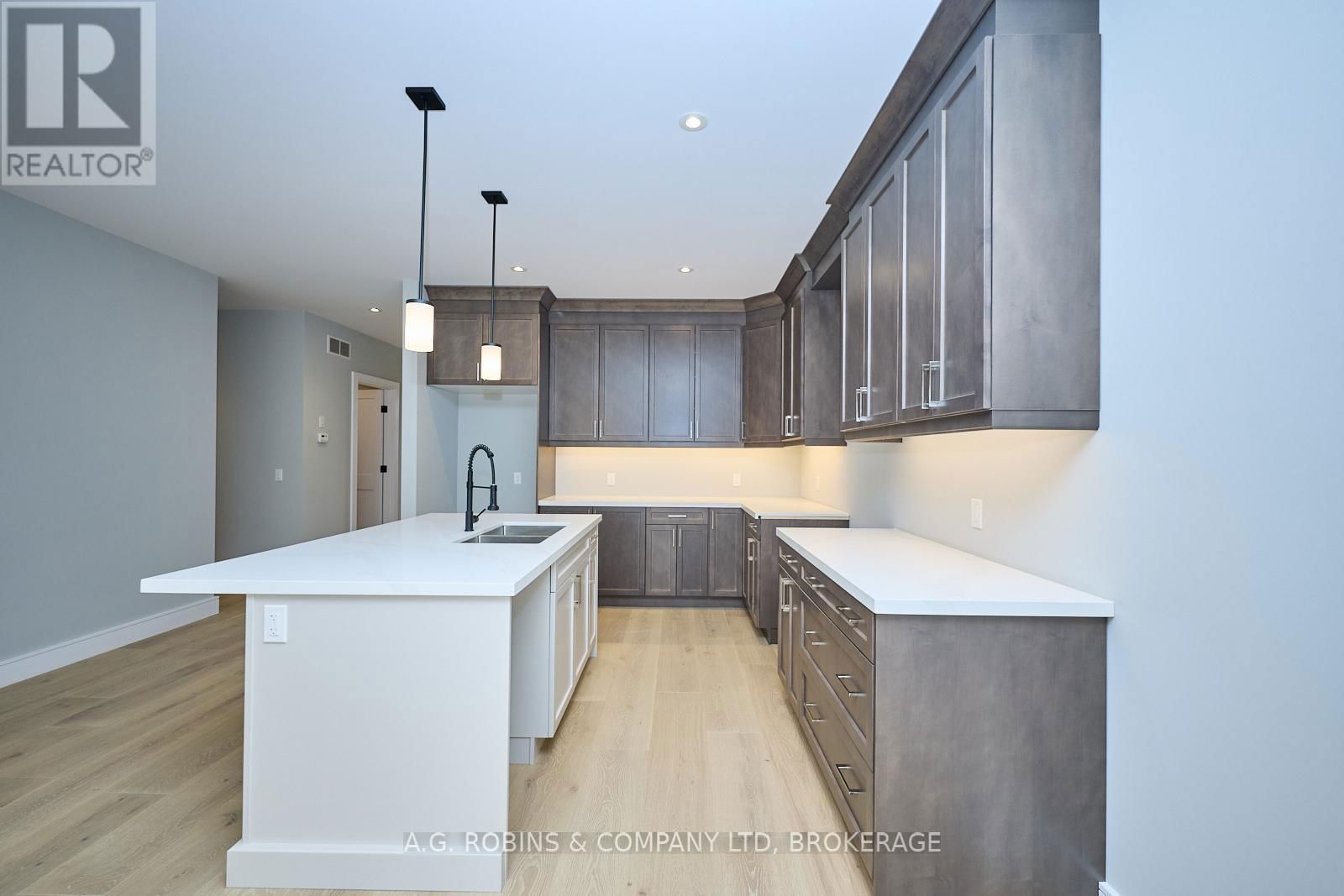 4112 FLY ROAD Image 22