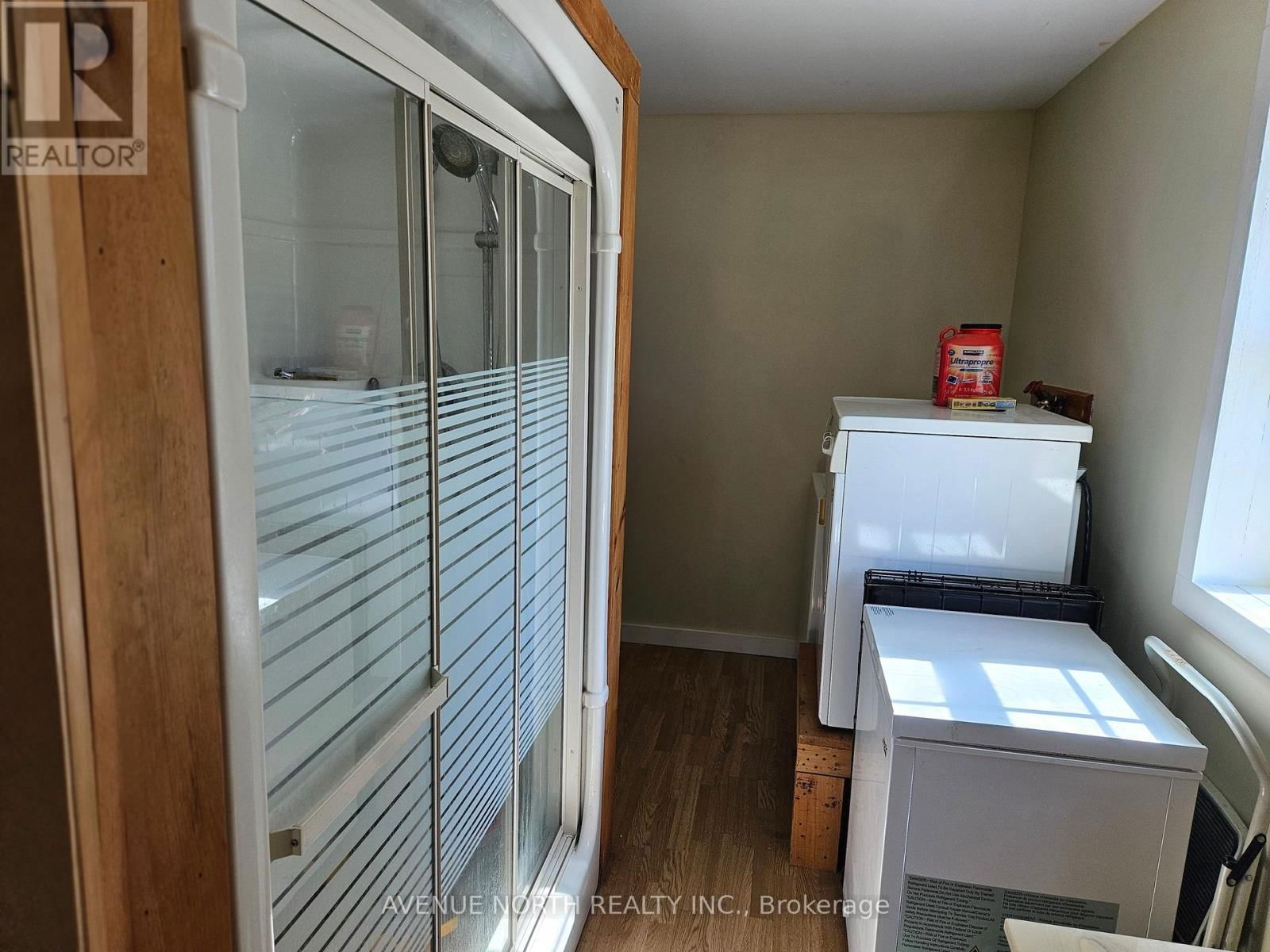 993 CORKTOWN ROAD Image 15