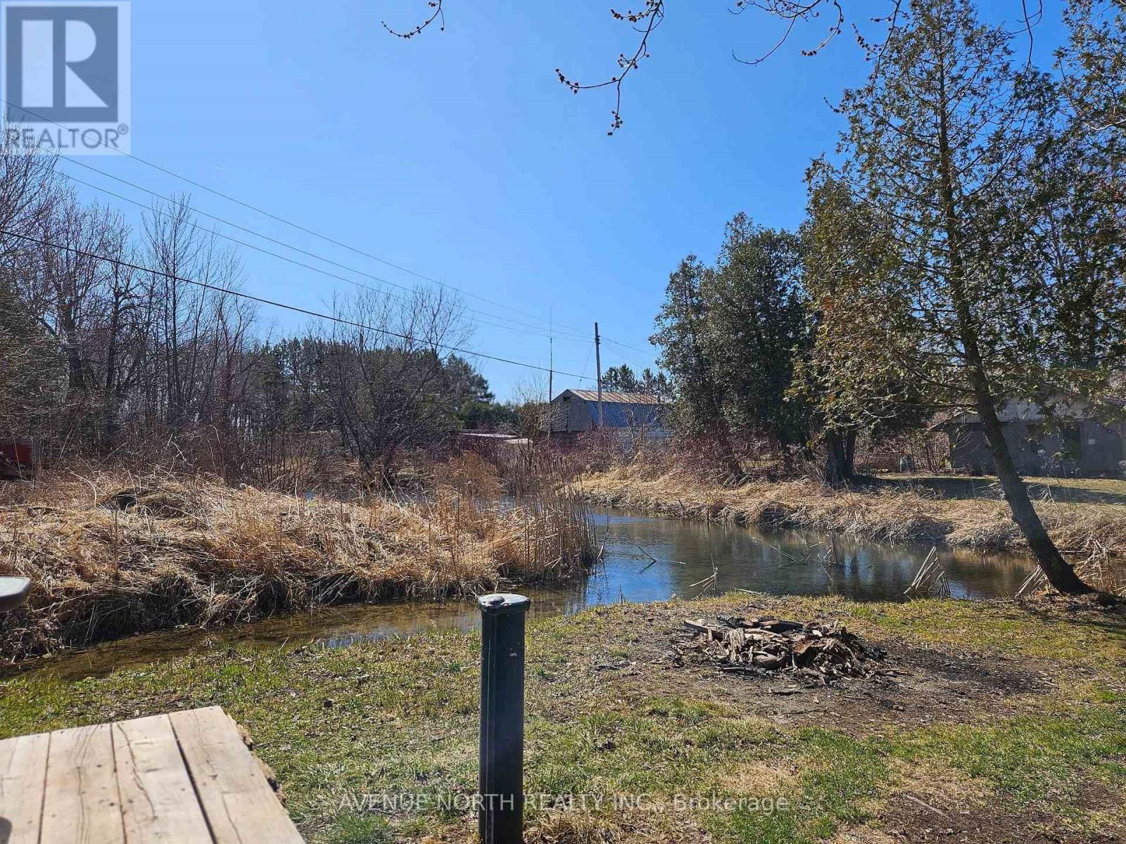 993 CORKTOWN ROAD Image 18