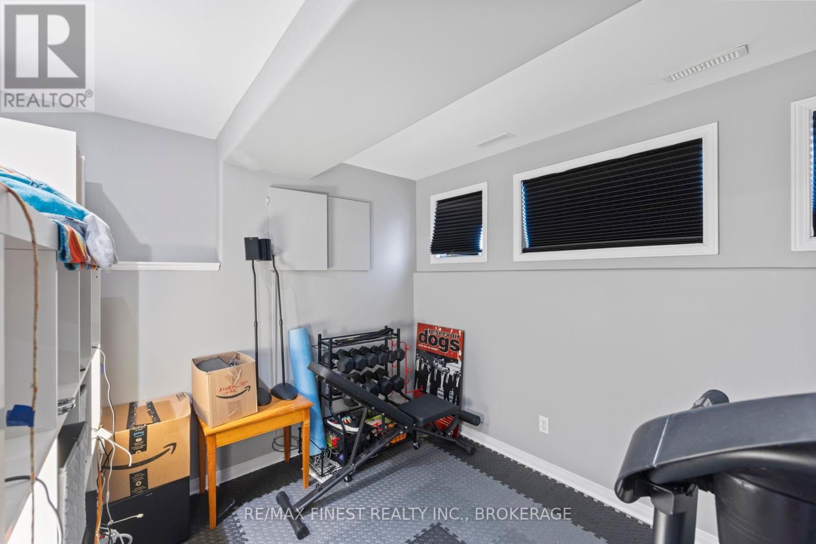 1001 BLUFFWOOD AVENUE Image 27