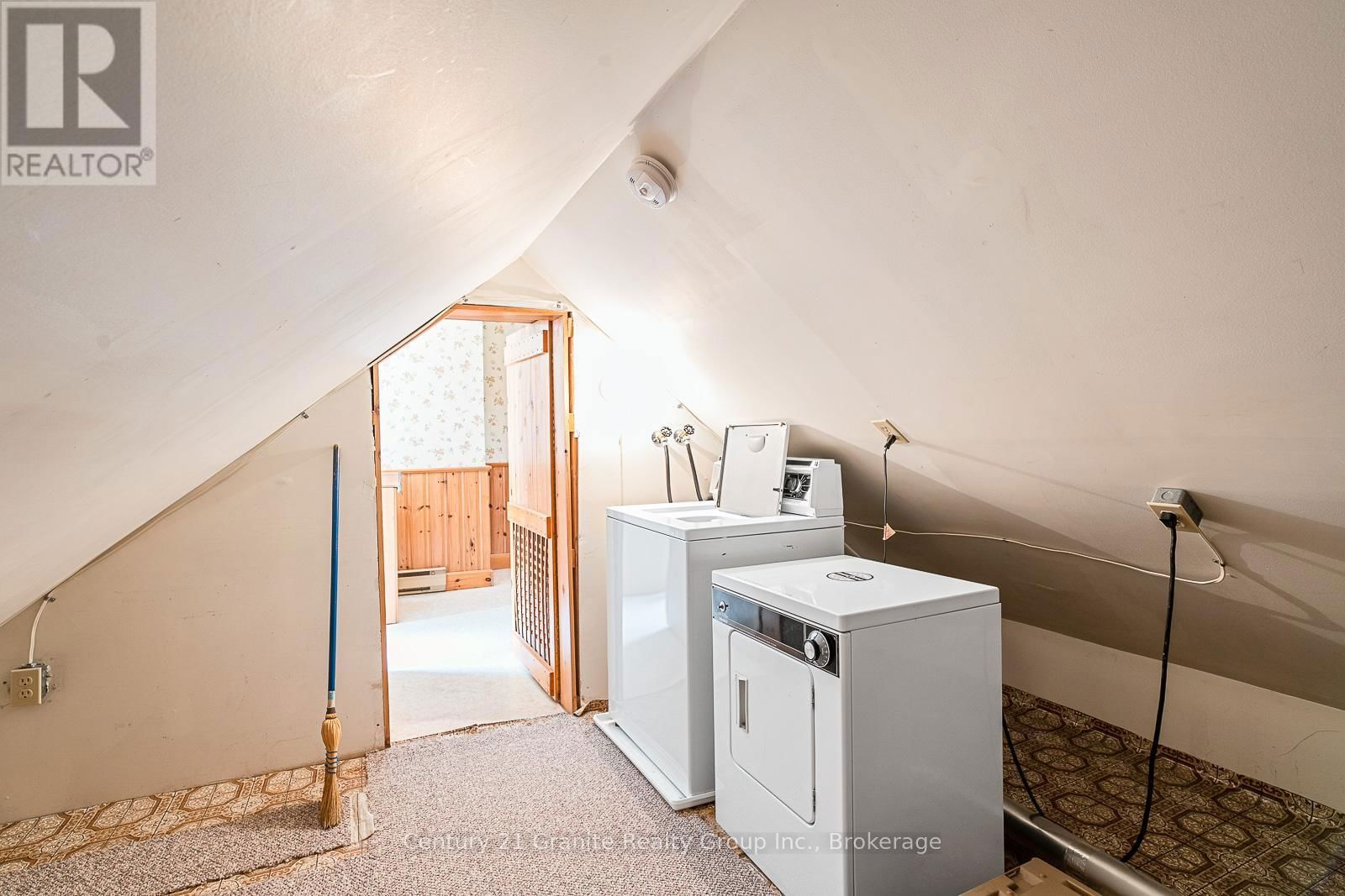 134 HIGHLAND STREET Image 28