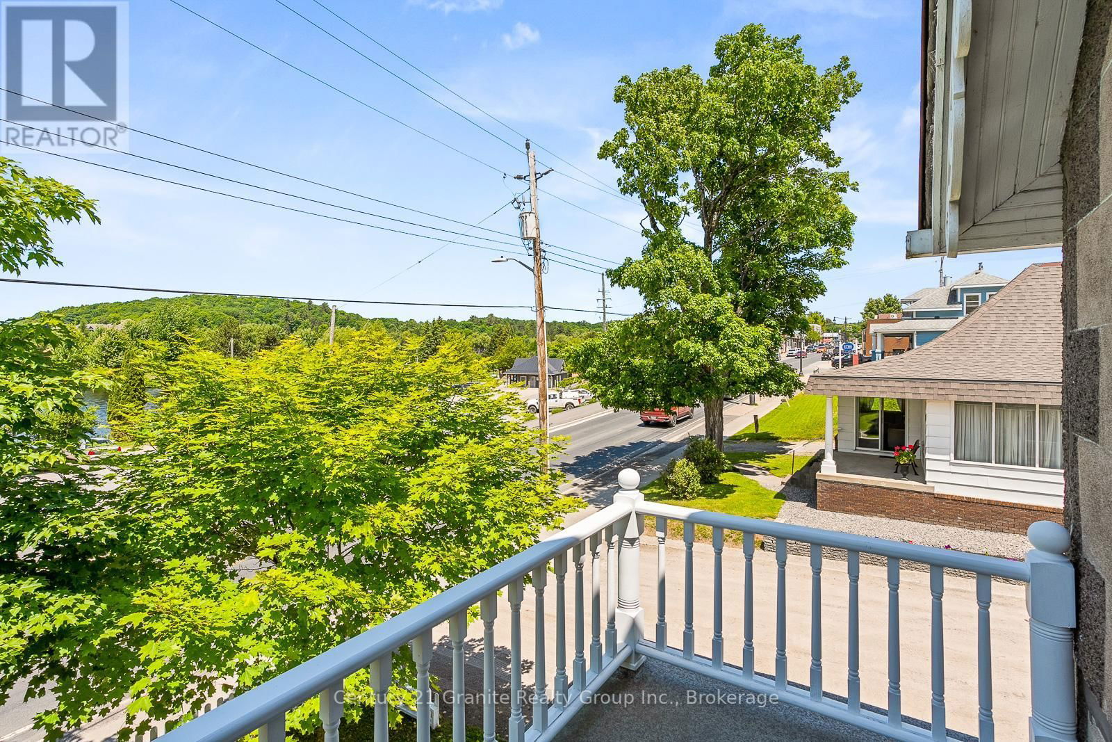 134 HIGHLAND STREET Image 32