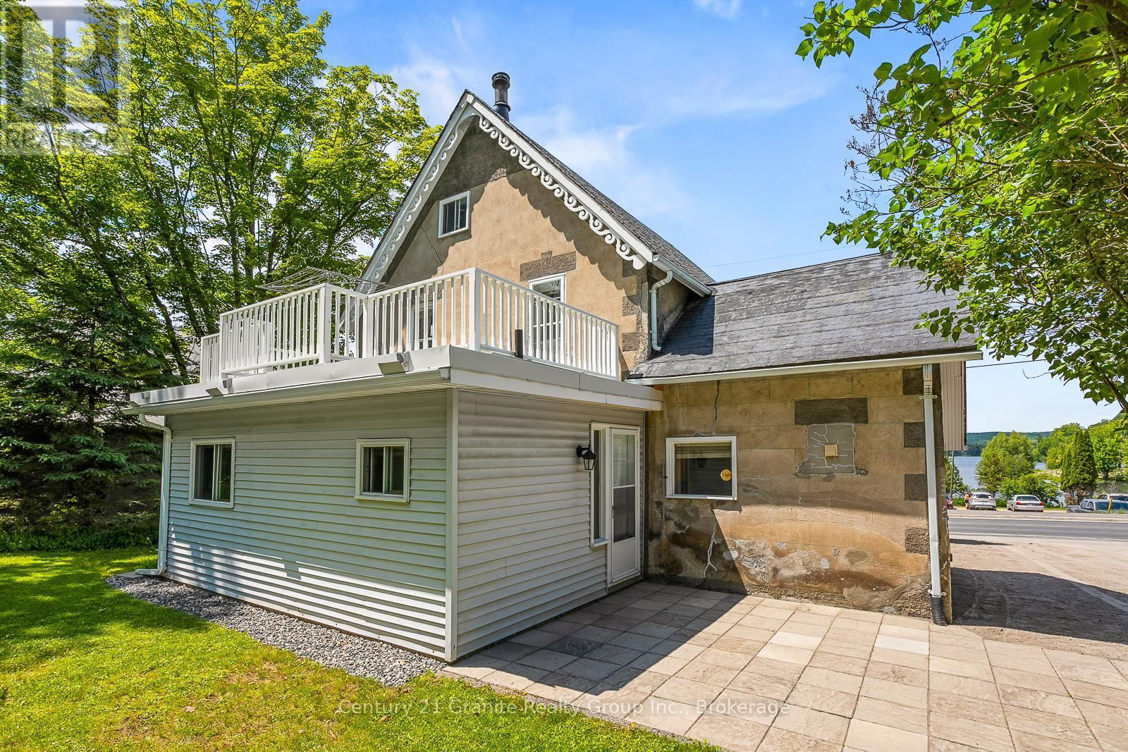 134 HIGHLAND STREET Image 39