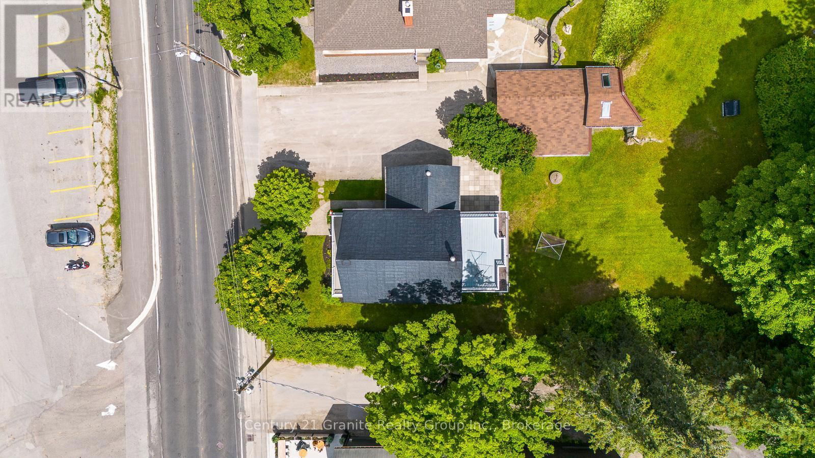 134 HIGHLAND STREET Image 43