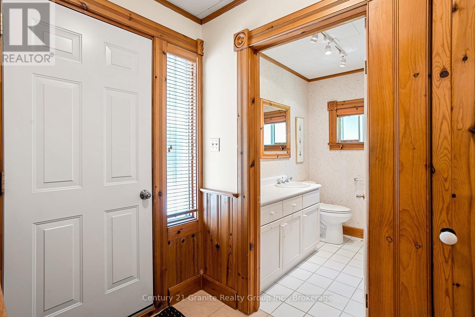 134 HIGHLAND STREET Image 7