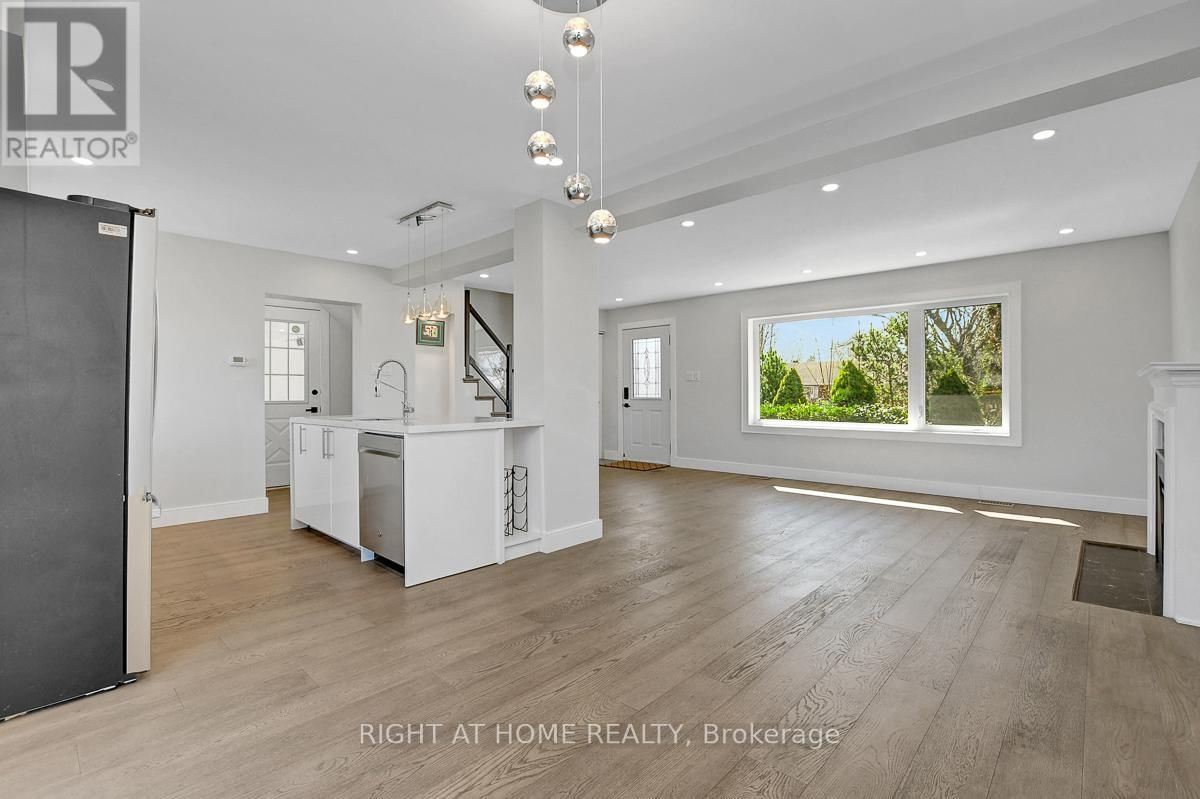 81 CANTER BOULEVARD Image 11