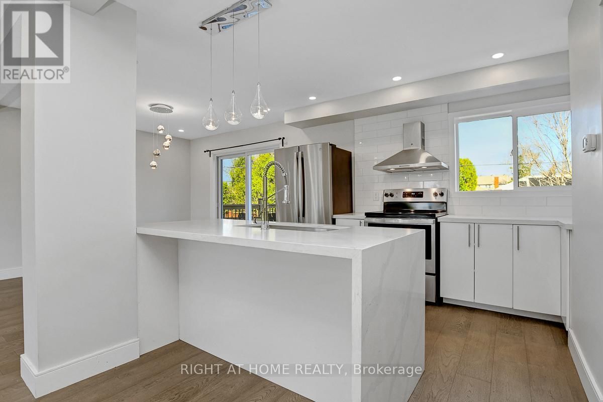 81 CANTER BOULEVARD Image 15