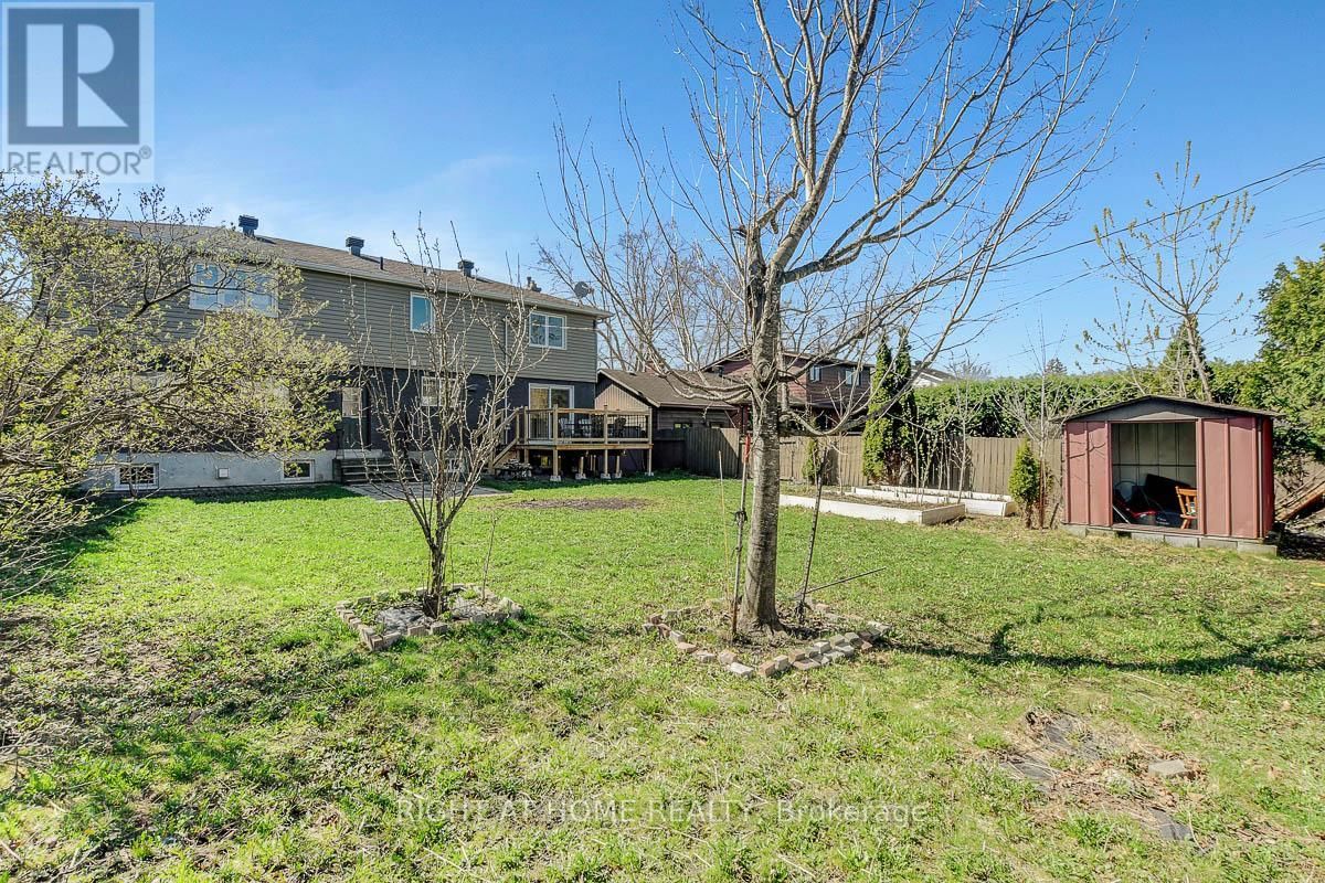 81 CANTER BOULEVARD Image 49