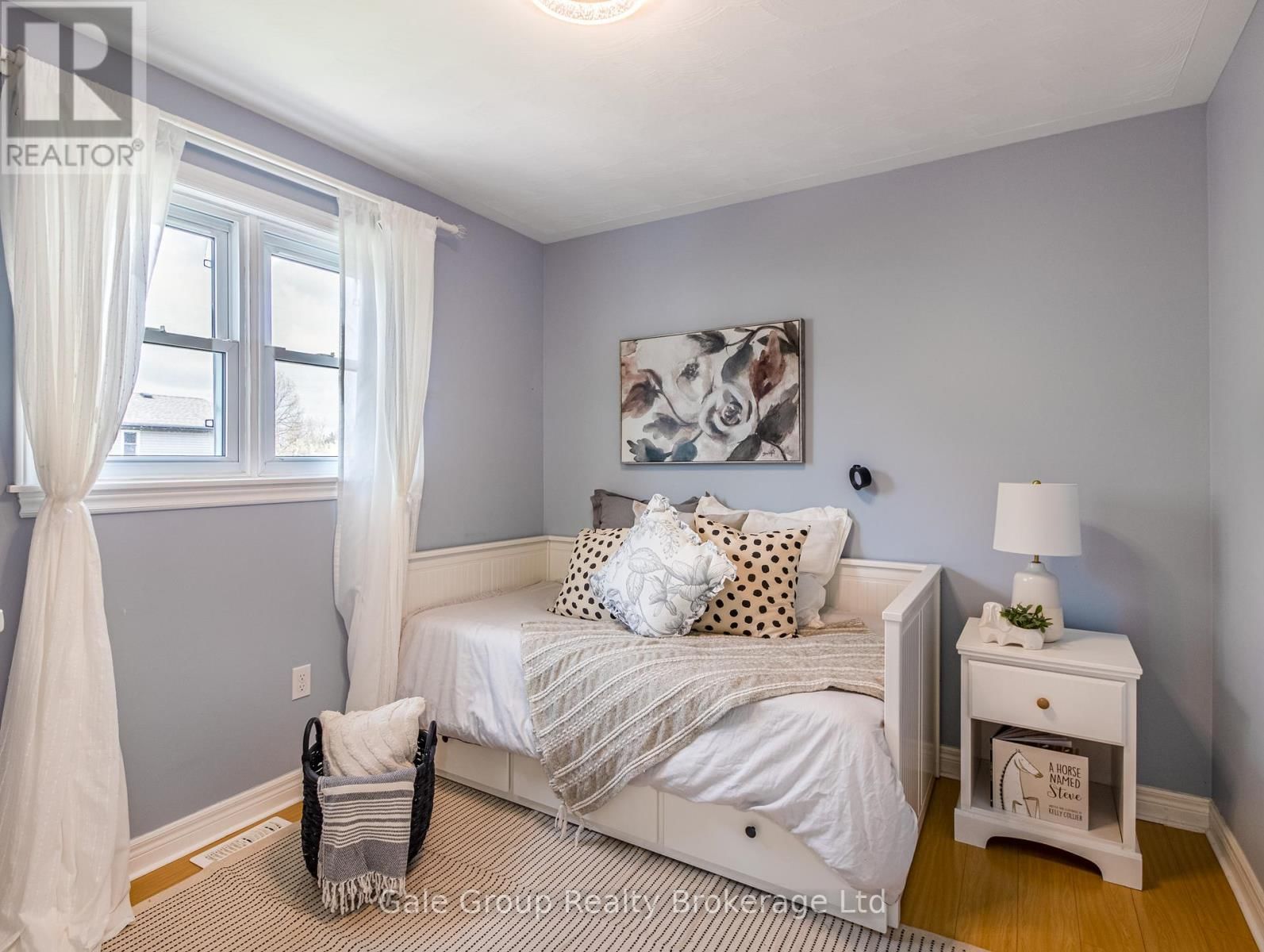 599 LANSDOWNE AVENUE Image 25