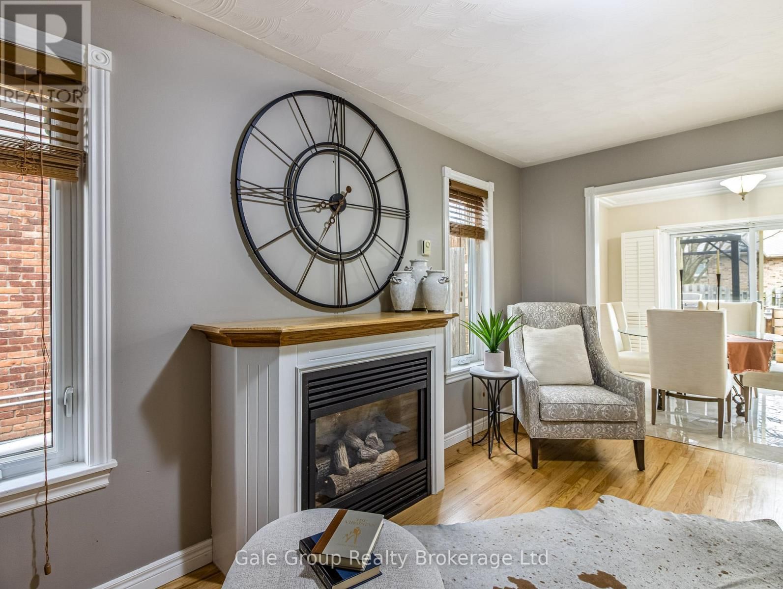 599 LANSDOWNE AVENUE Image 6